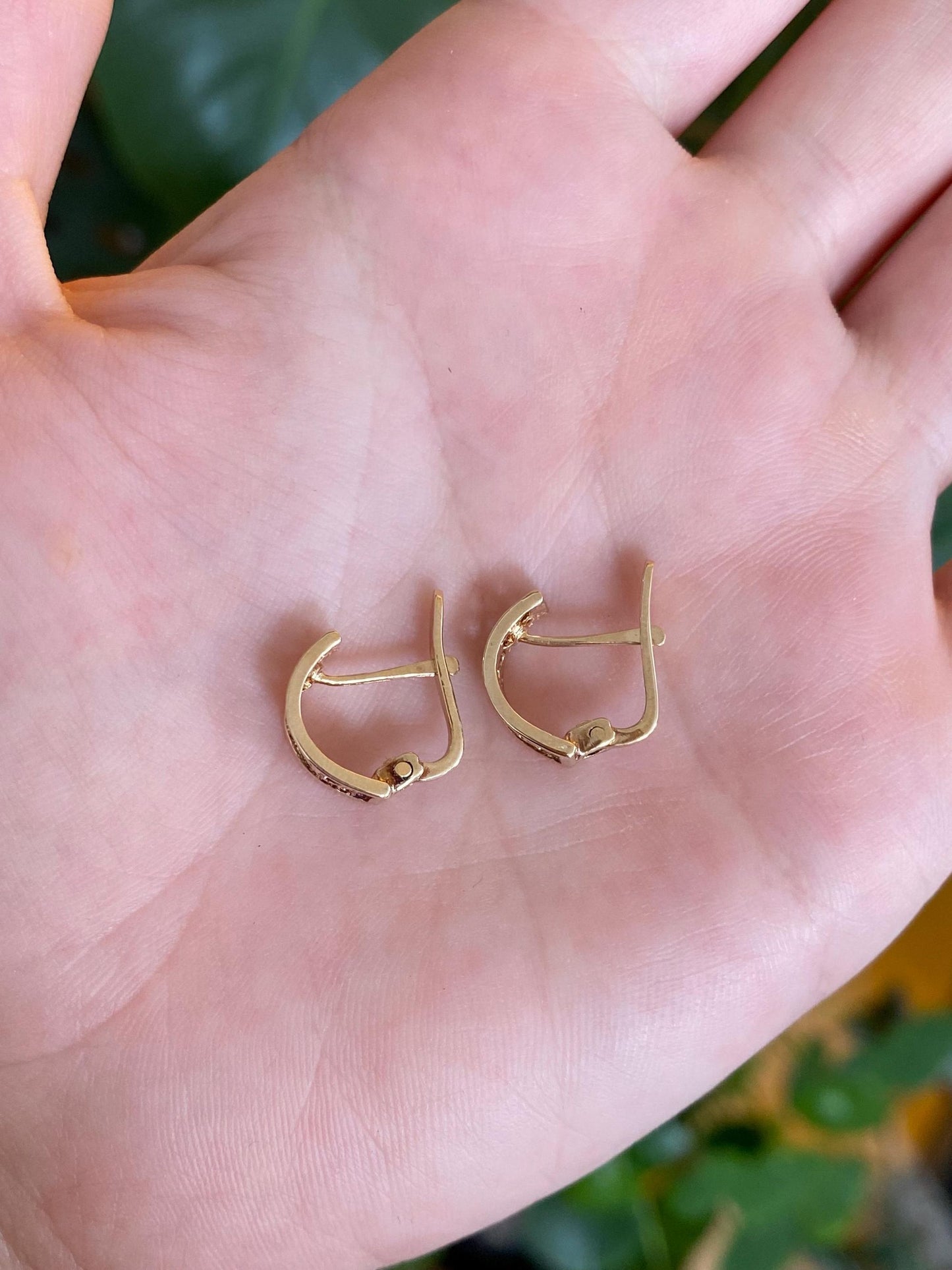 Vintage Solid 10k Open Work Filigree Drop Earrings