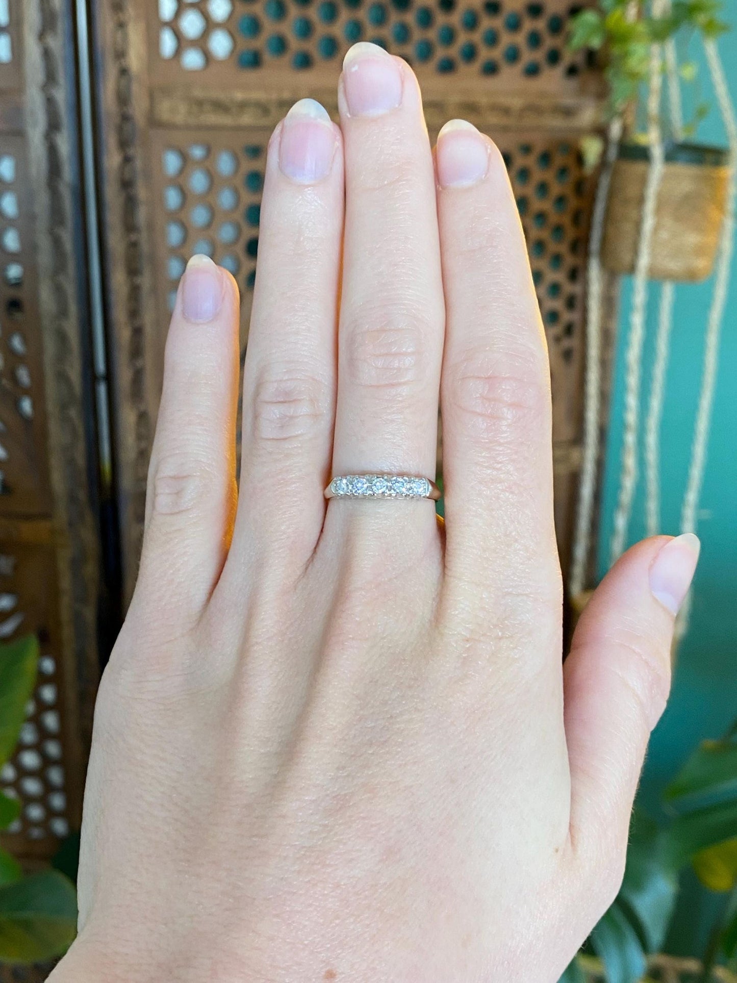 Vintage Solid 14k White & Yellow Gold Diamond Row Ring - Size 7