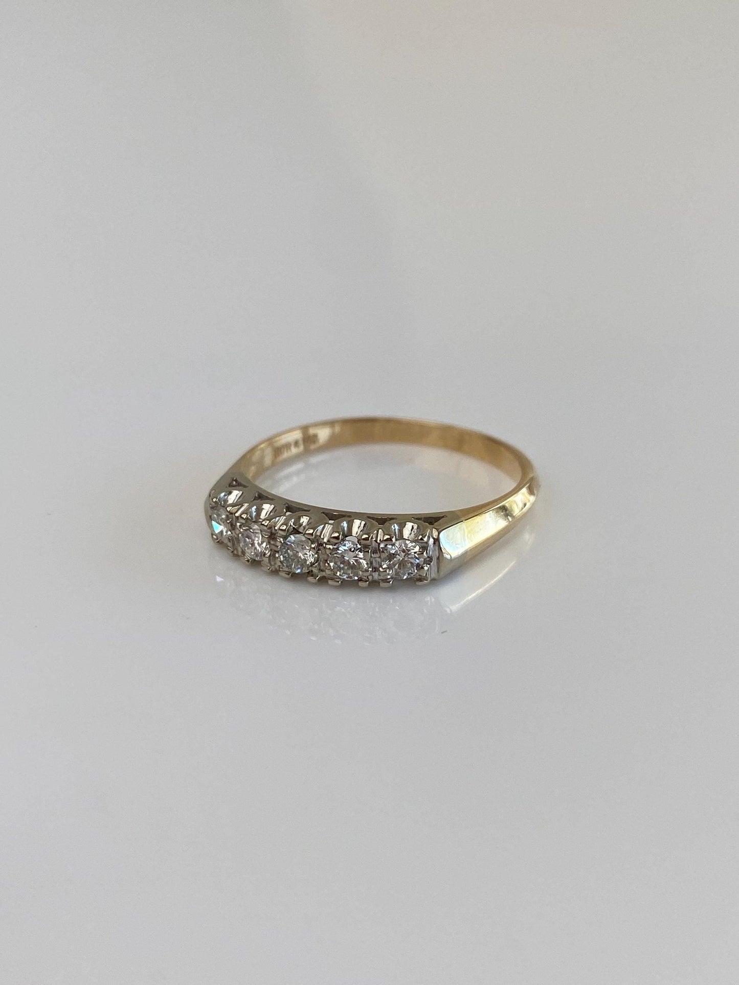 Vintage Solid 14k White & Yellow Gold Diamond Row Ring - Size 7