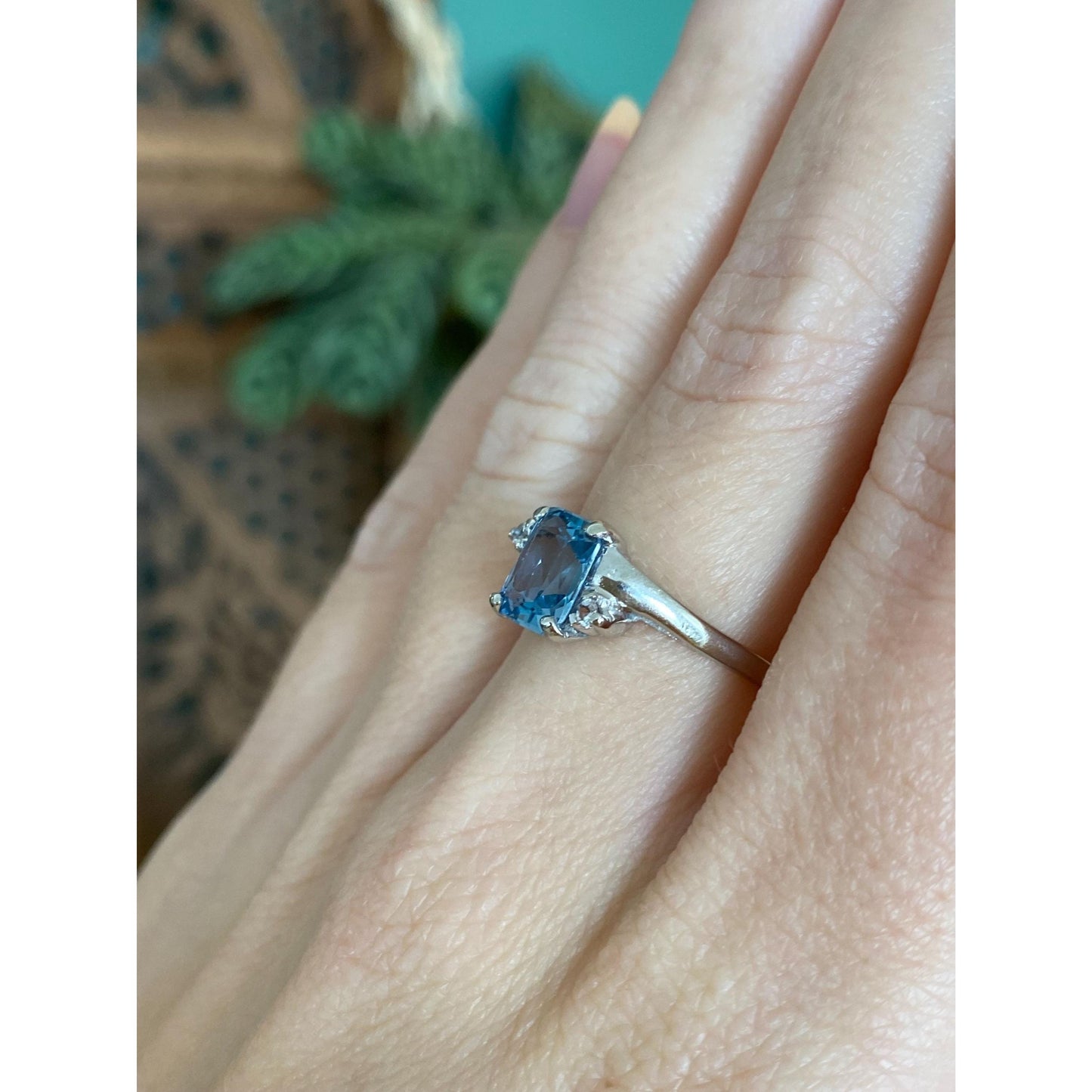 Vintage Solid 10k White Gold Aquamarine Clear Quartz Ring - Size 6