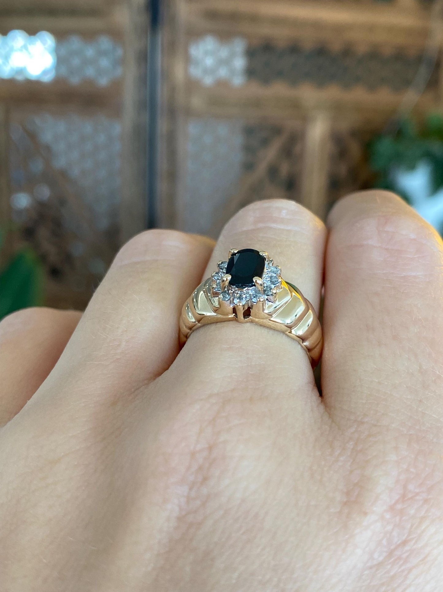 Solid 14k White & Yellow Gold Blue Sapphire Diamond Halo Fluted Ring - Size 6.25