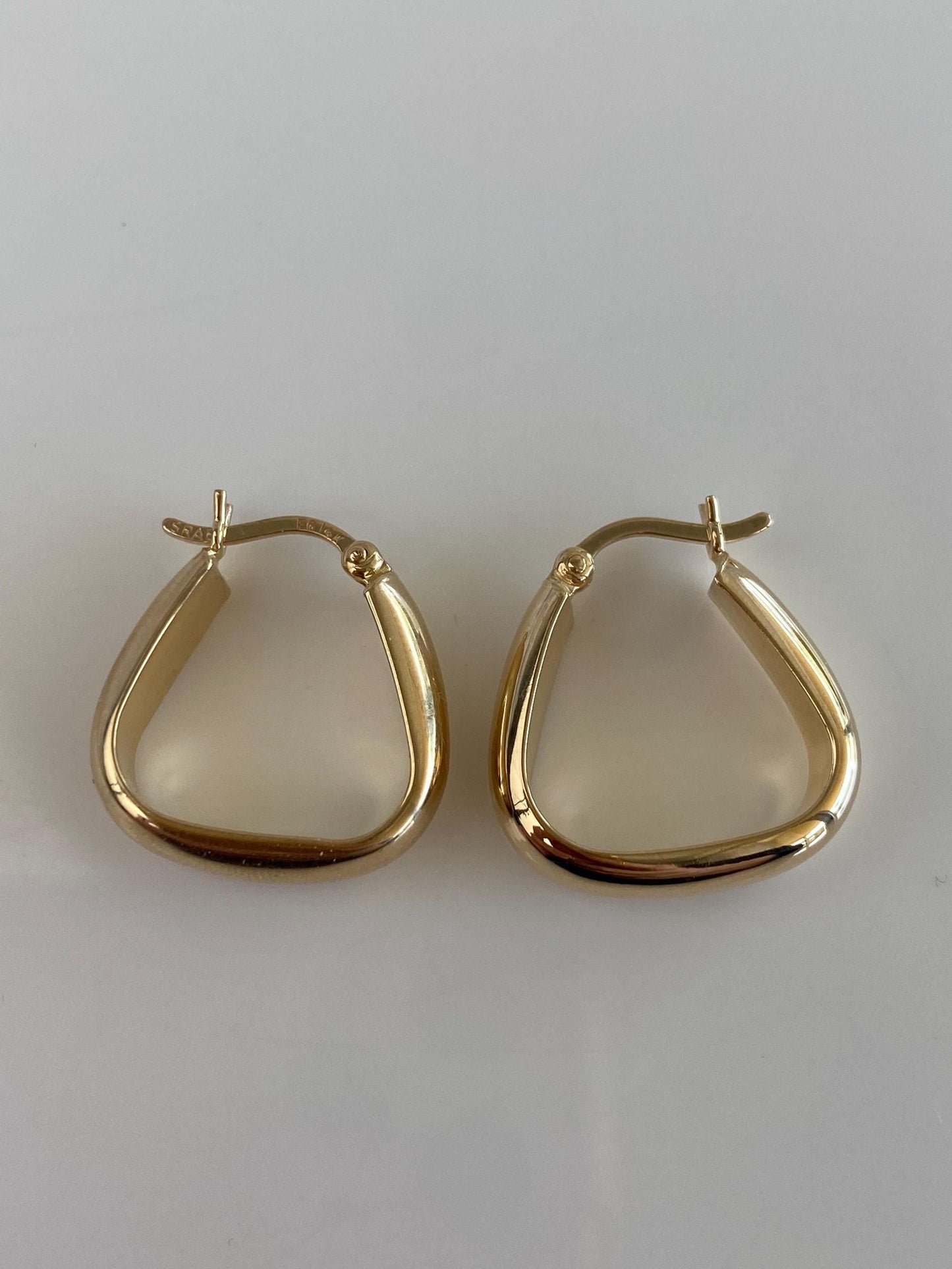 Vintage 14k Yellow Gold Shape Hoop Earrings