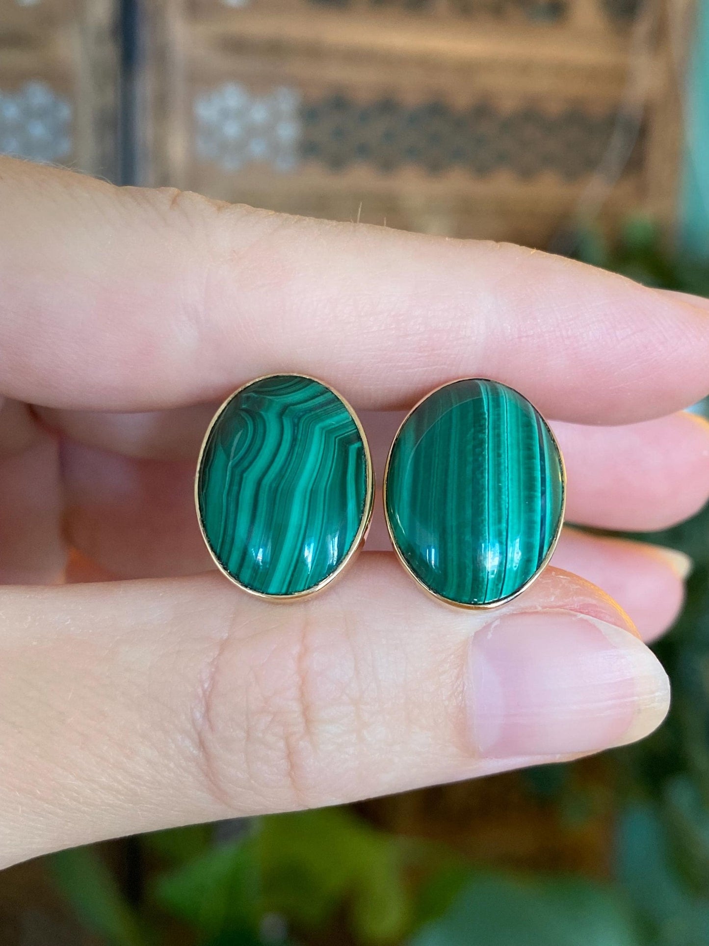 Vintage Solid 14k Yellow Gold Malachite Drop Earrings