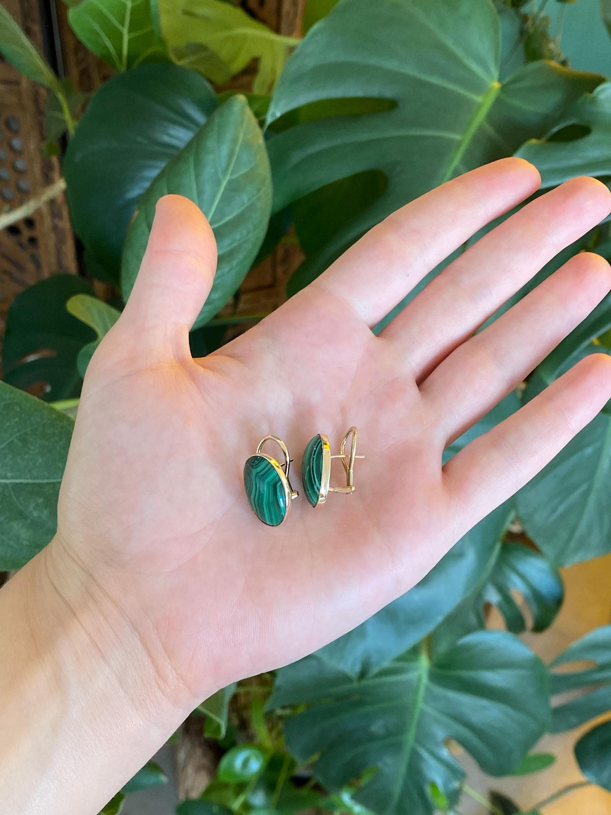 Vintage Solid 14k Yellow Gold Malachite Drop Earrings