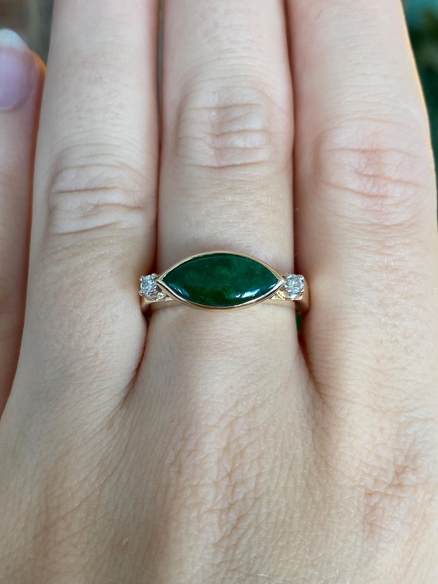 Vintage Solid 14k Yellow Gold Marquis Jade Diamond Ring - Size 7.25