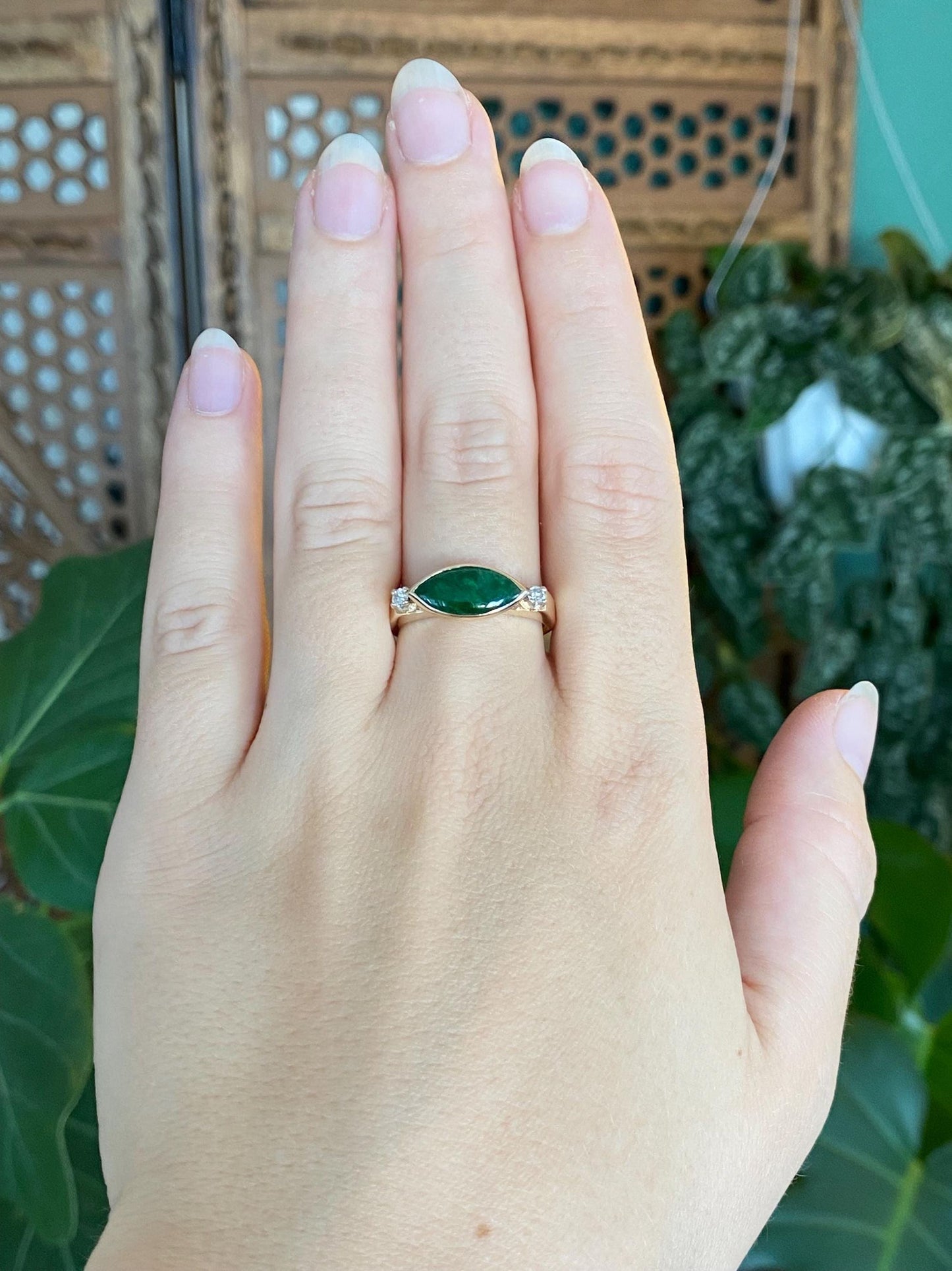 Vintage Solid 14k Yellow Gold Marquis Jade Diamond Ring - Size 7.25