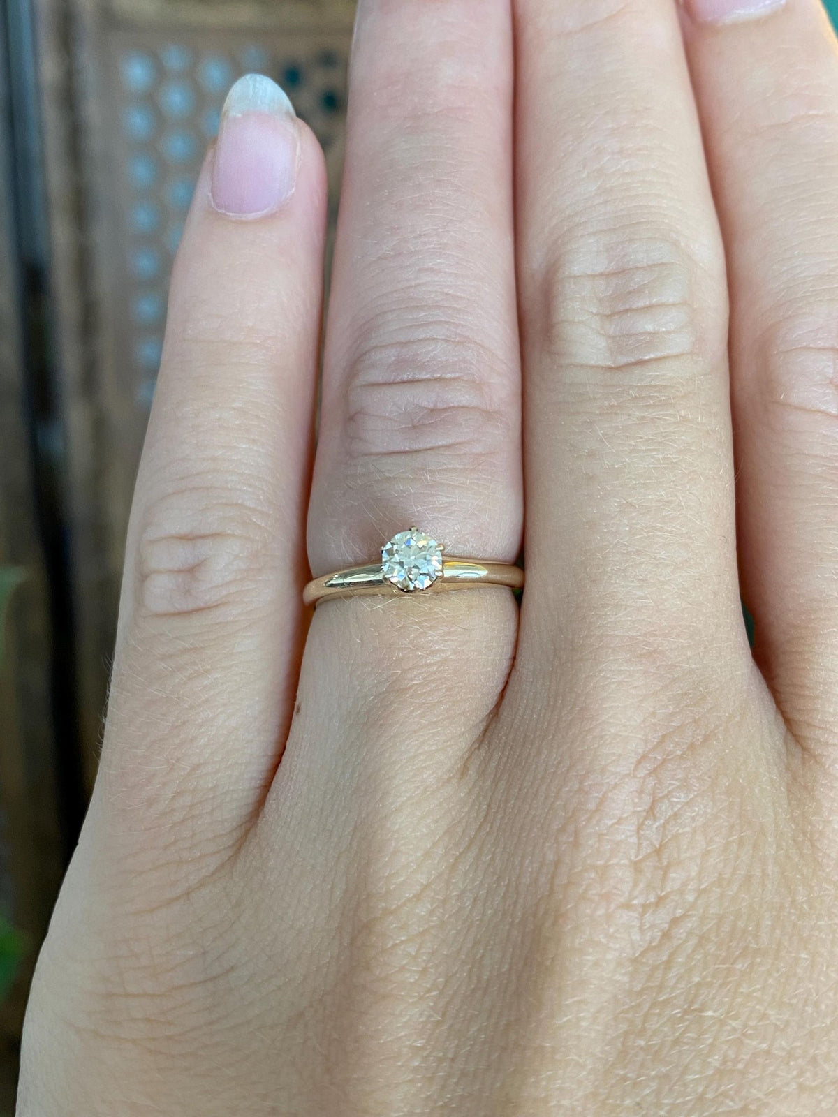 Vintage Solid 14k Yellow Gold Solitaire Diamond Ring - Size 4.75