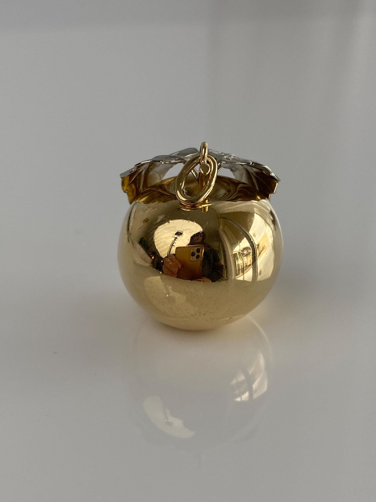 Vintage 18k White & Yellow Gold Apple Charm