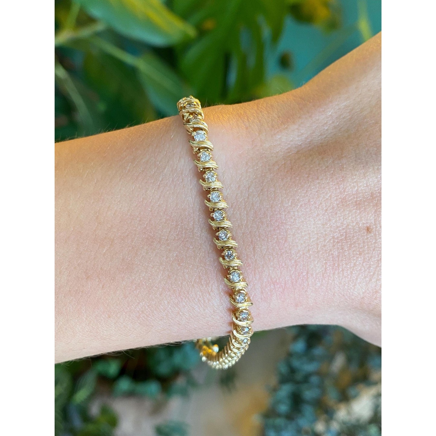 Solid 14k Yellow Gold Diamond Tennis Bracelet - 7.75 Inches