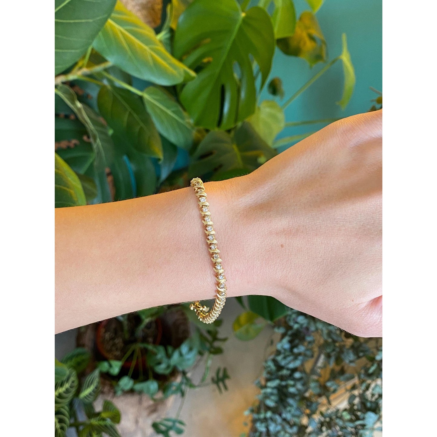 Solid 14k Yellow Gold Diamond Tennis Bracelet - 7.75 Inches