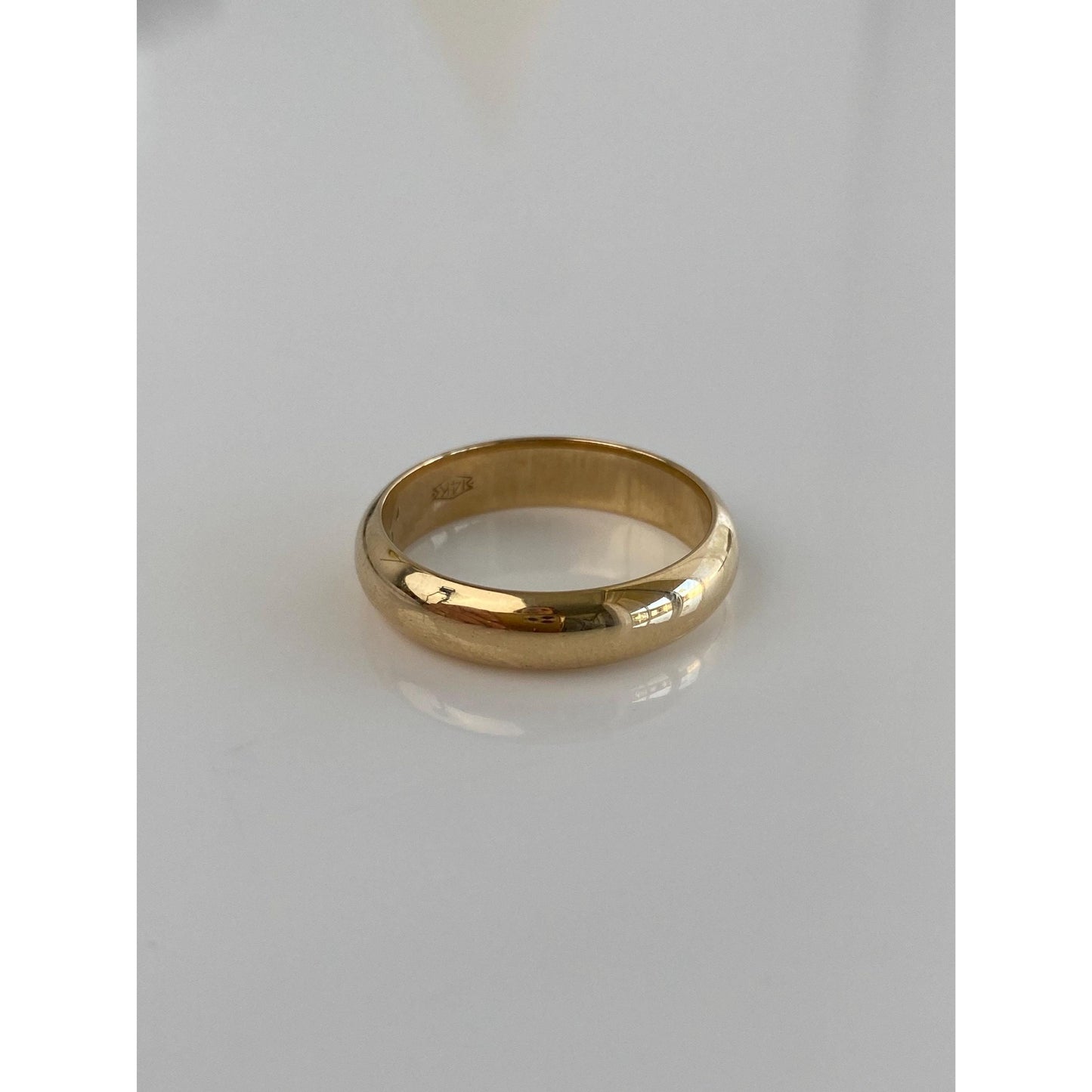 Vintage Solid 14k Yellow Gold Ring Band - Size 10