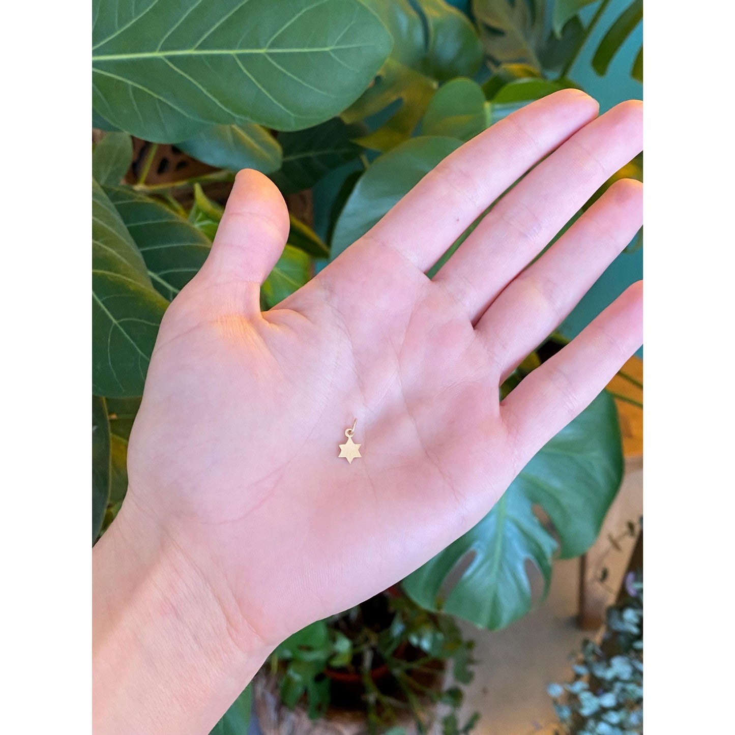 Vintage Solid 14k Yellow Gold Tiny Star Charm