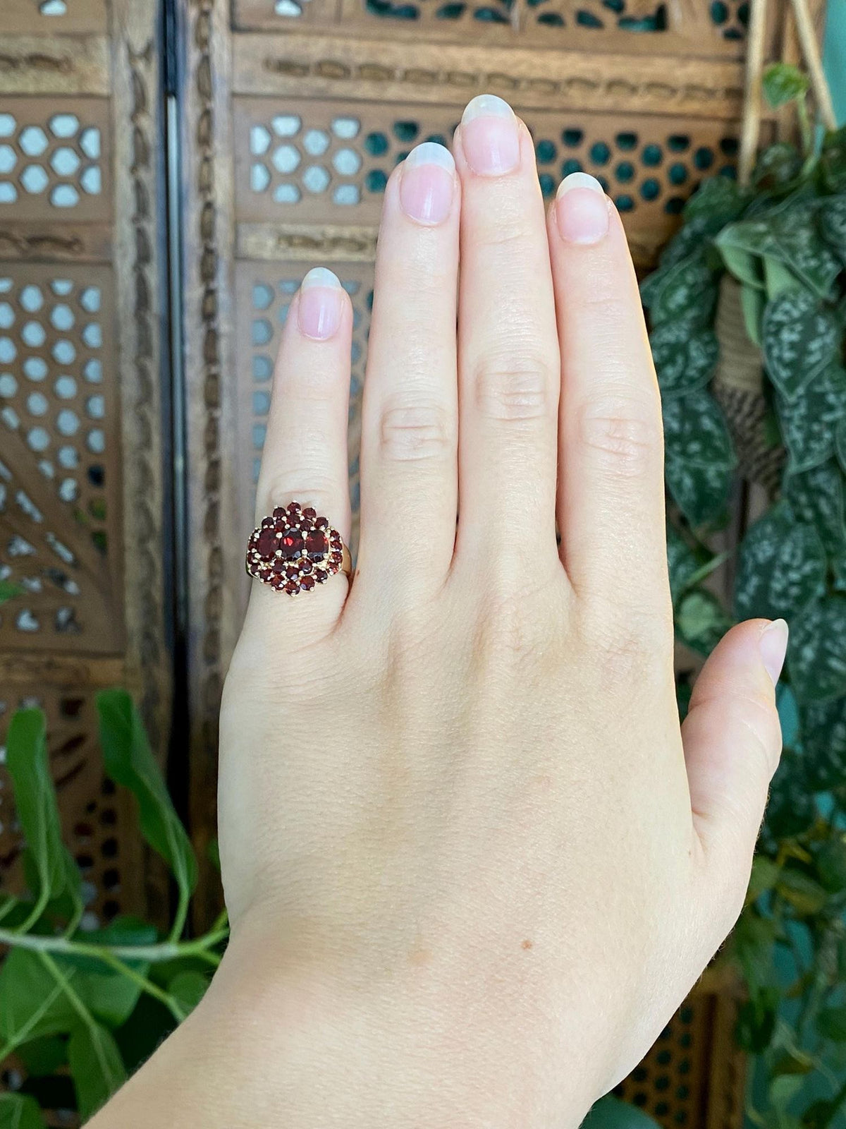 Vintage Solid 10k Yellow Gold Garnet Cluster Ring - Size 4.75