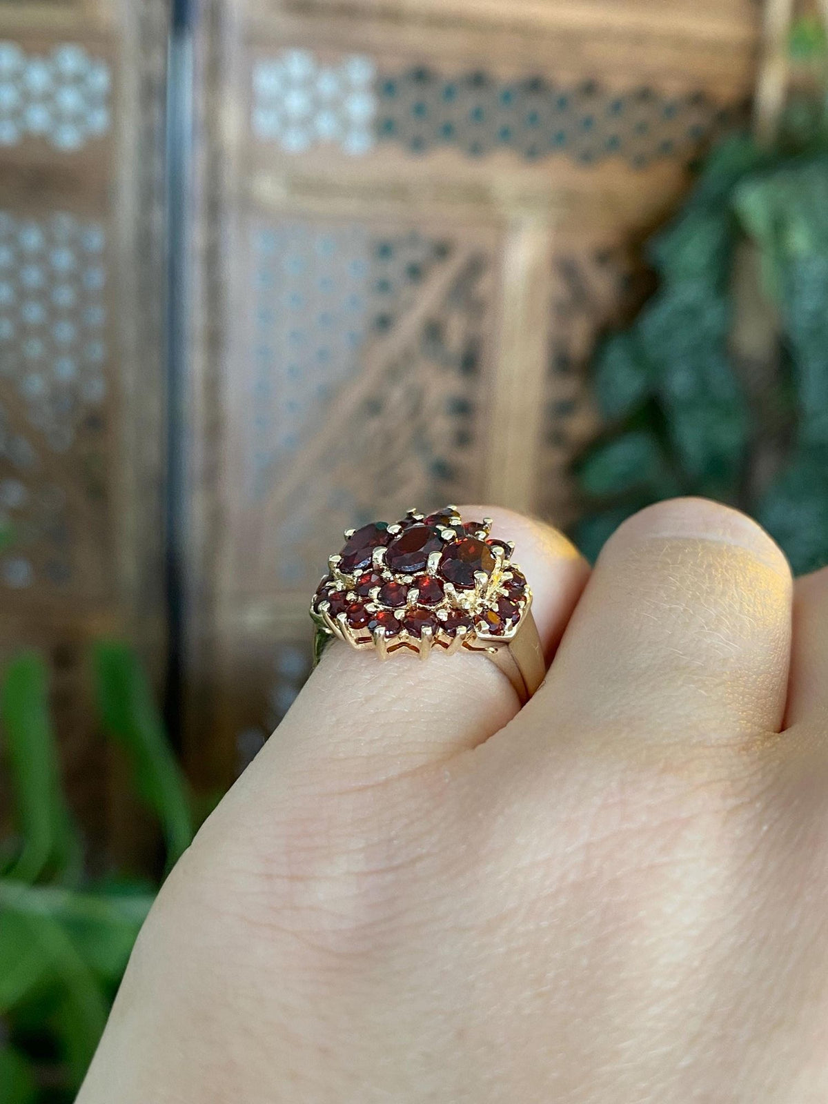 Vintage Solid 10k Yellow Gold Garnet Cluster Ring - Size 4.75