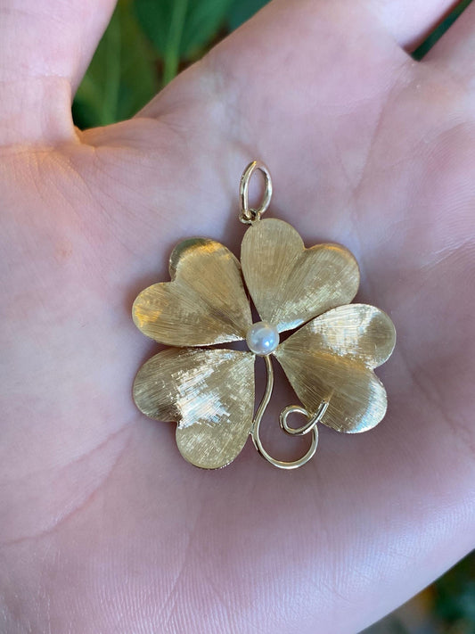 Vintage Solid 14k Yellow Gold Pearl 4 Leaf Clover Charm