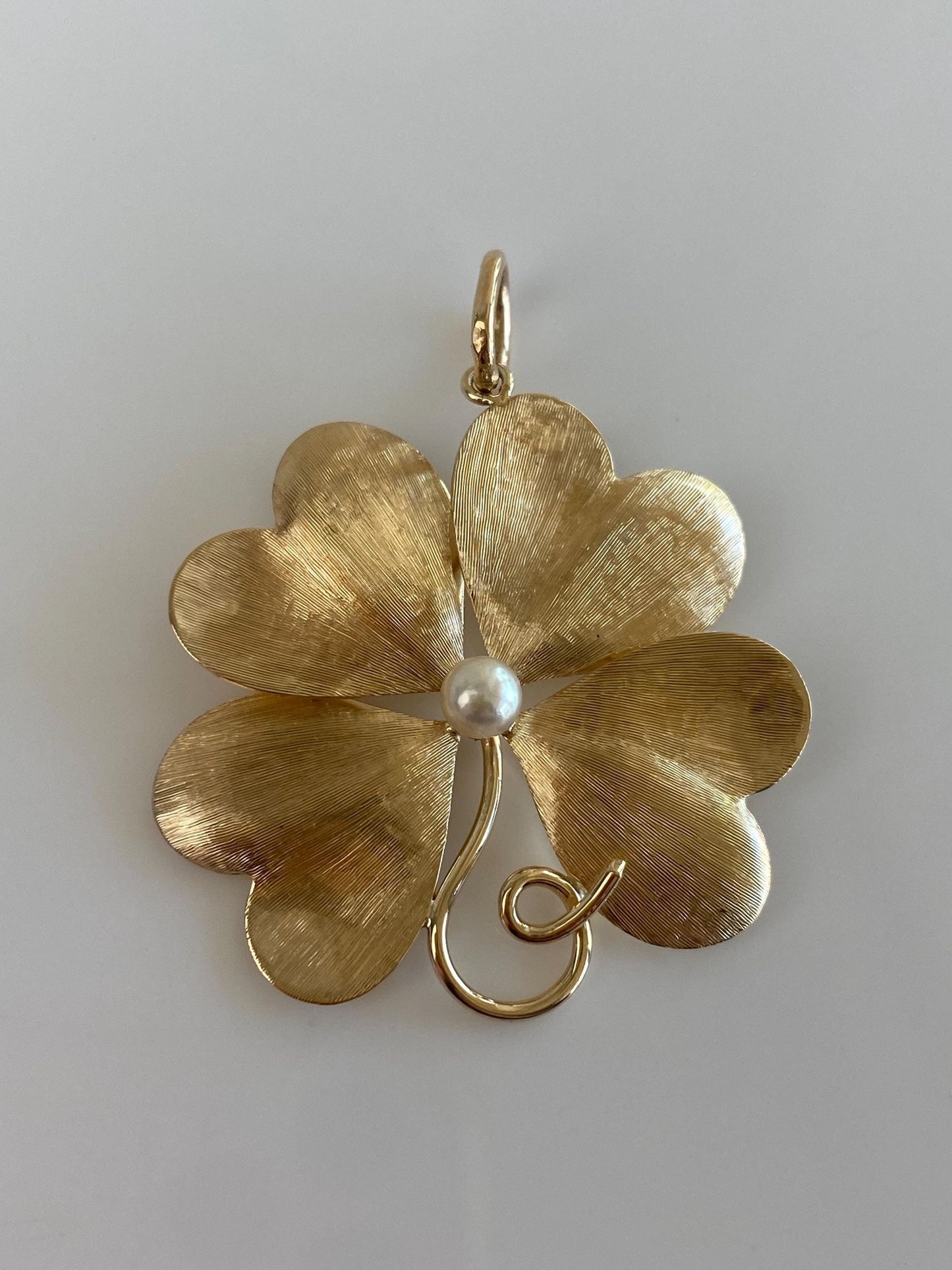 Vintage Solid 14k Yellow Gold Pearl 4 Leaf Clover Charm