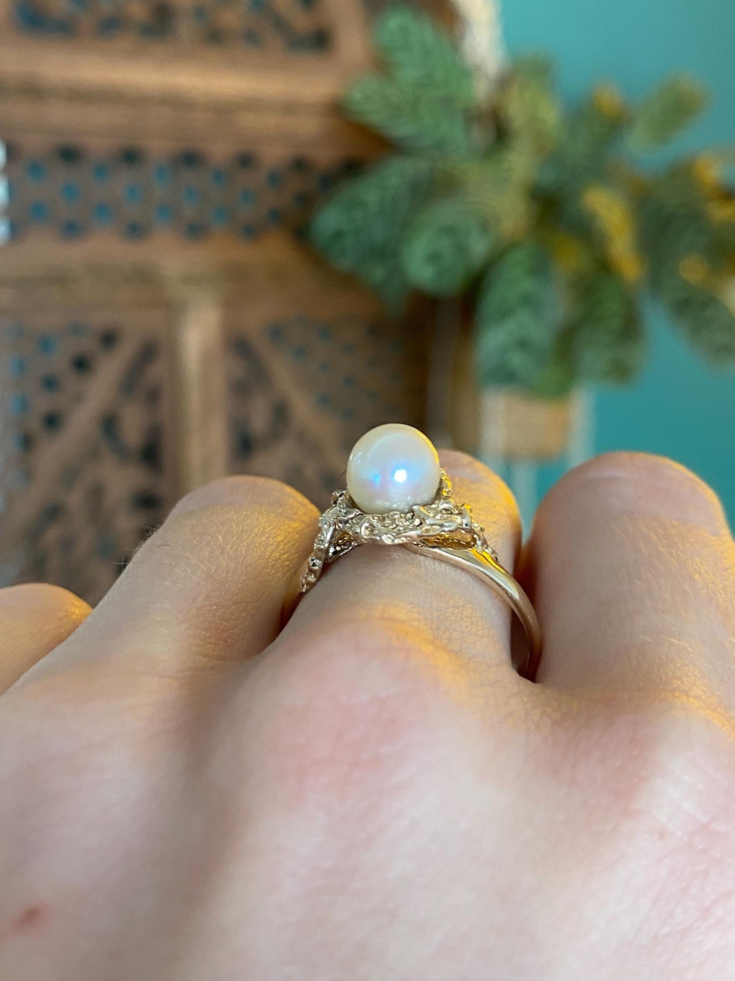 Vintage Solid 14k Yellow Gold Pearl Ring - Size 9