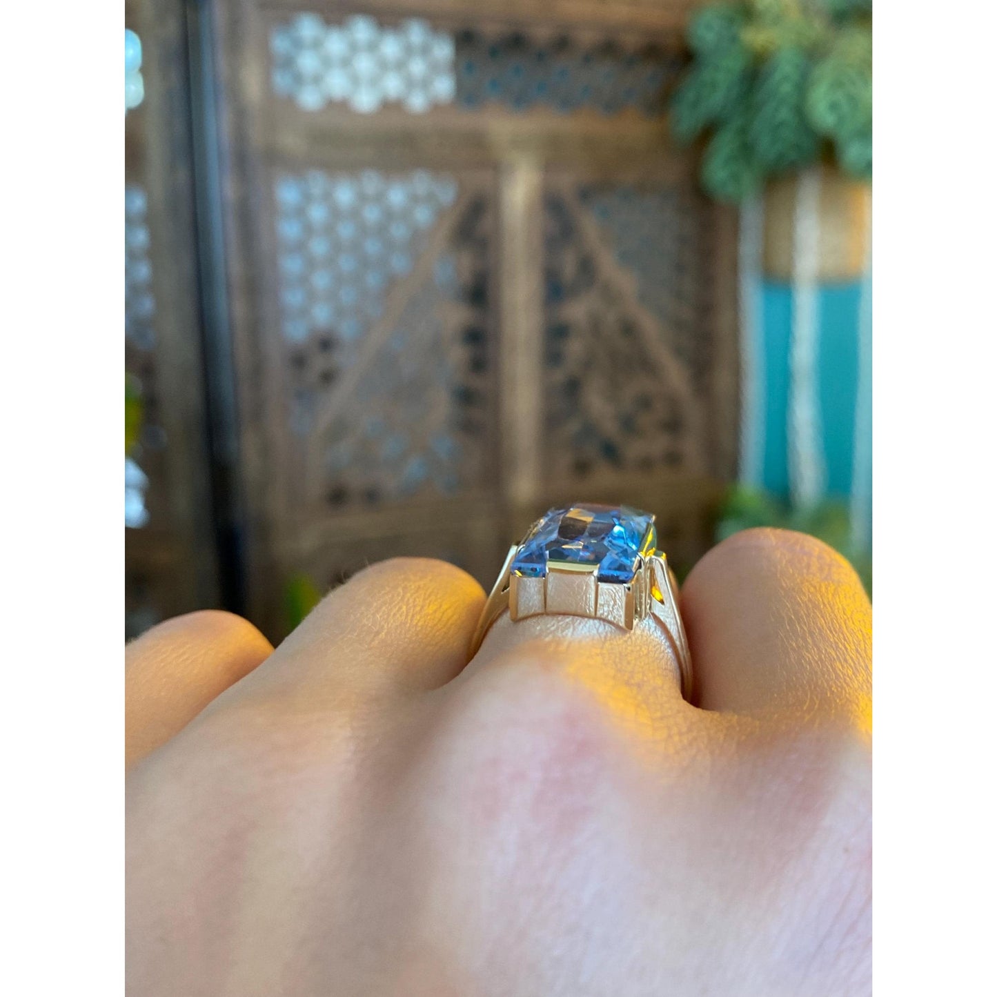 Vintage Solid 14k Yellow Gold Topaz Ring - Size 7.5