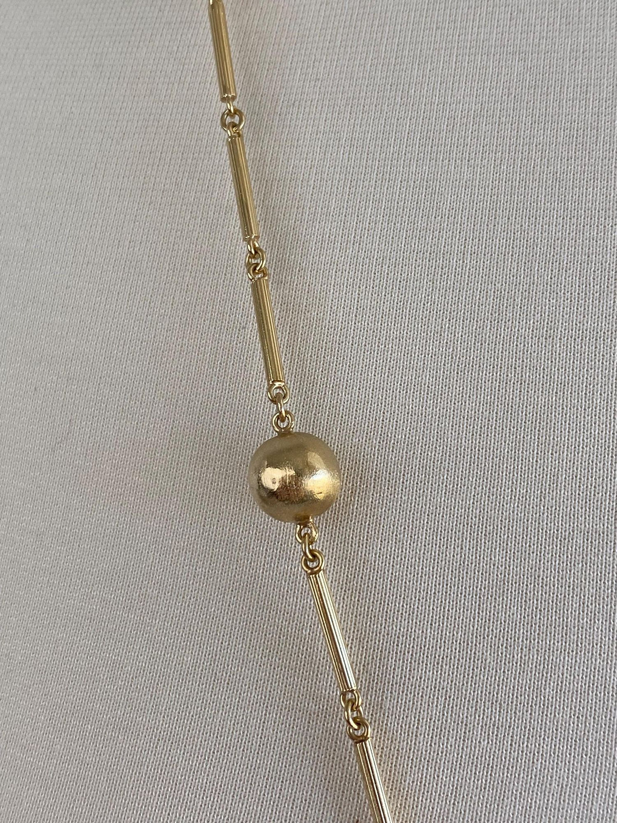 Vintage 18k Yellow Gold Satin Ball Lined Bar Link Necklace - 31.25 inches