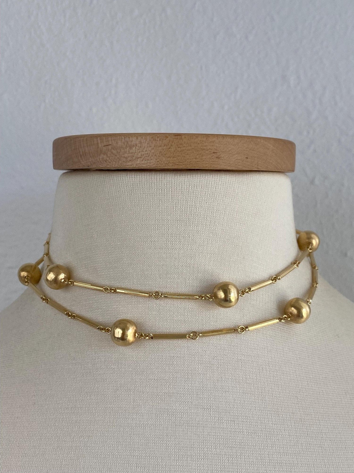 Vintage 18k Yellow Gold Satin Ball Lined Bar Link Necklace - 31.25 inches