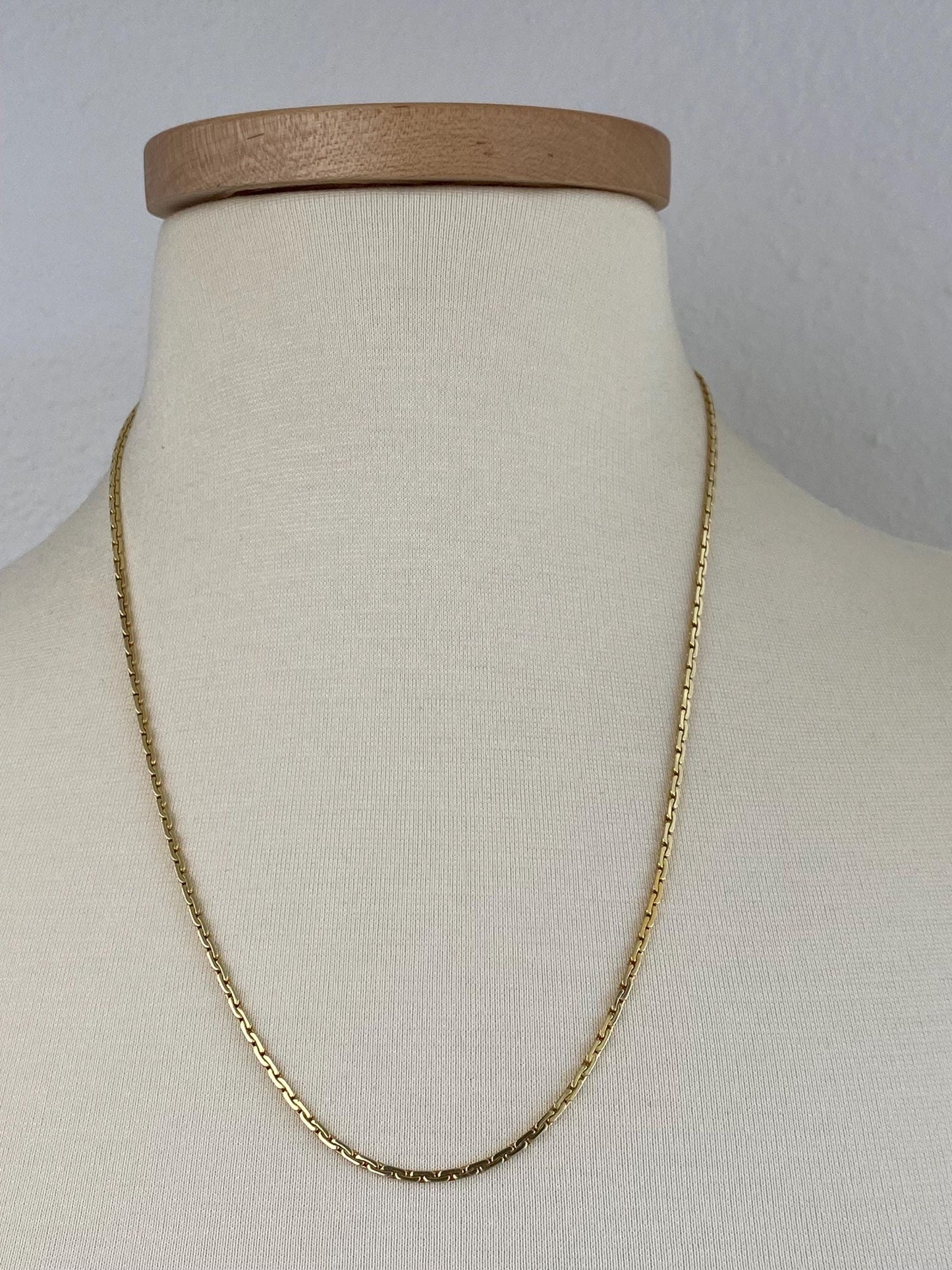 Vintage Solid 14k Yellow Gold C Link Chain Necklace - 22.5 inches