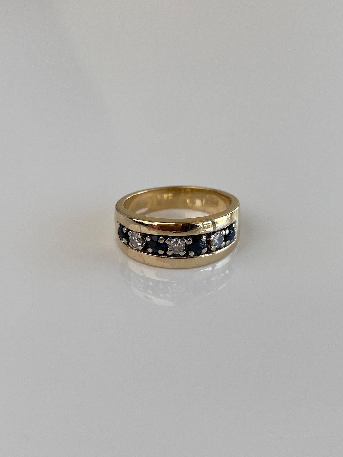 Vintage Solid 14k Yellow Gold Diamond Blue Sapphire Ring Band - Size 4.75