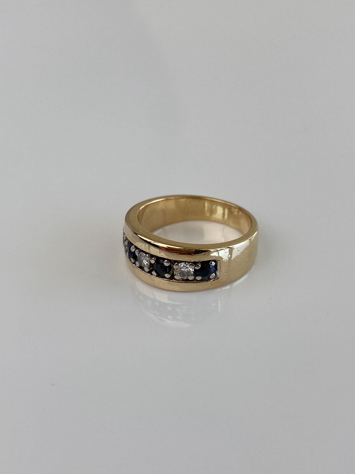 Vintage Solid 14k Yellow Gold Diamond Blue Sapphire Ring Band - Size 4.75