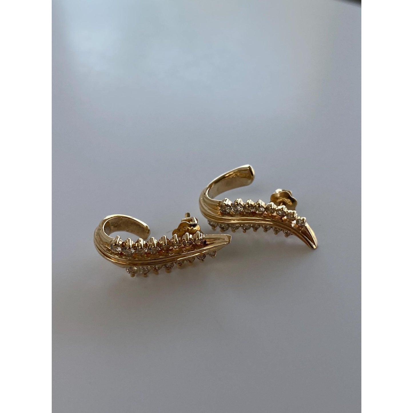 Vintage Solid 14k Yellow Gold Diamond Drop Earrings
