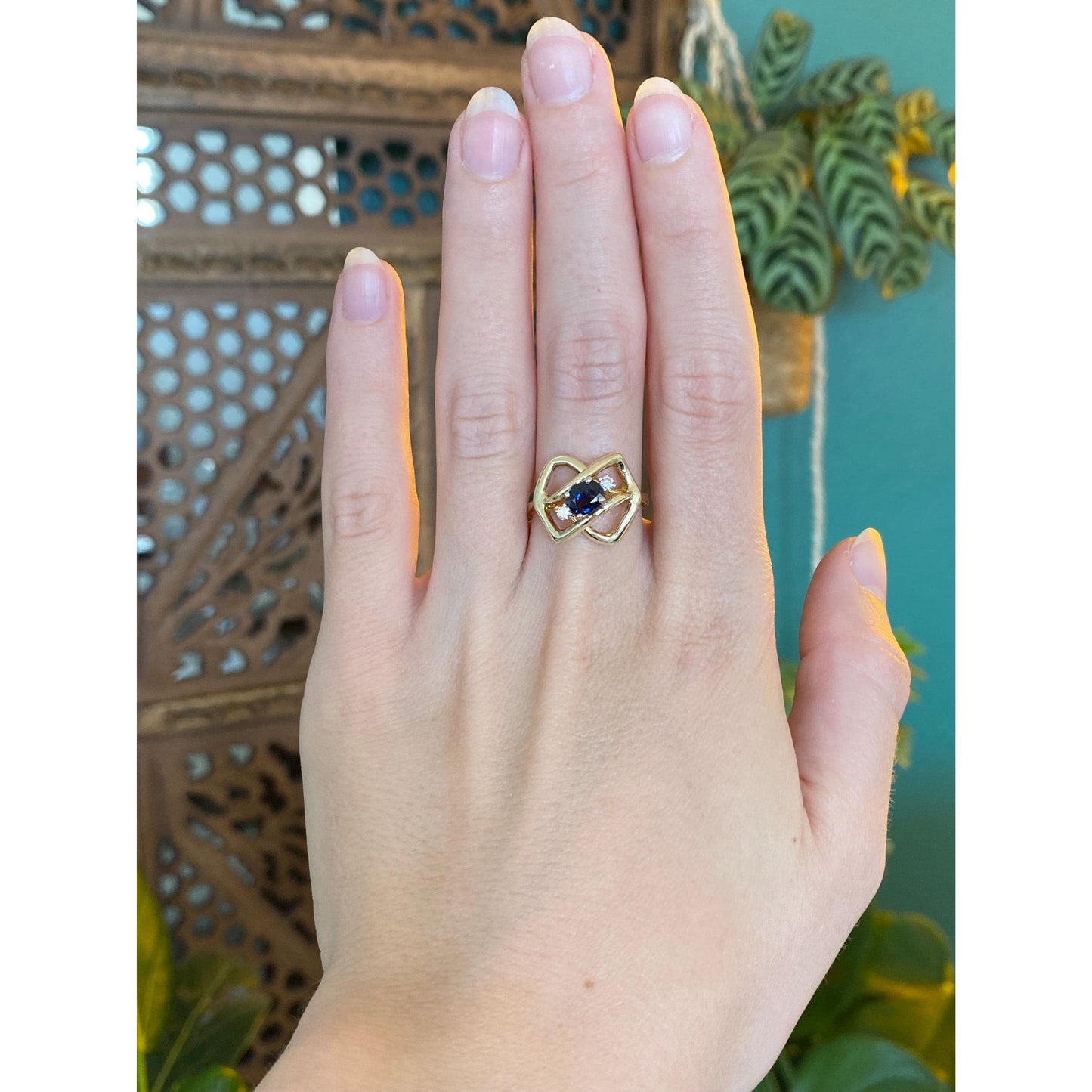 Solid 14k Yellow Gold Clear & Blue Sapphire Ring - Size 7.5