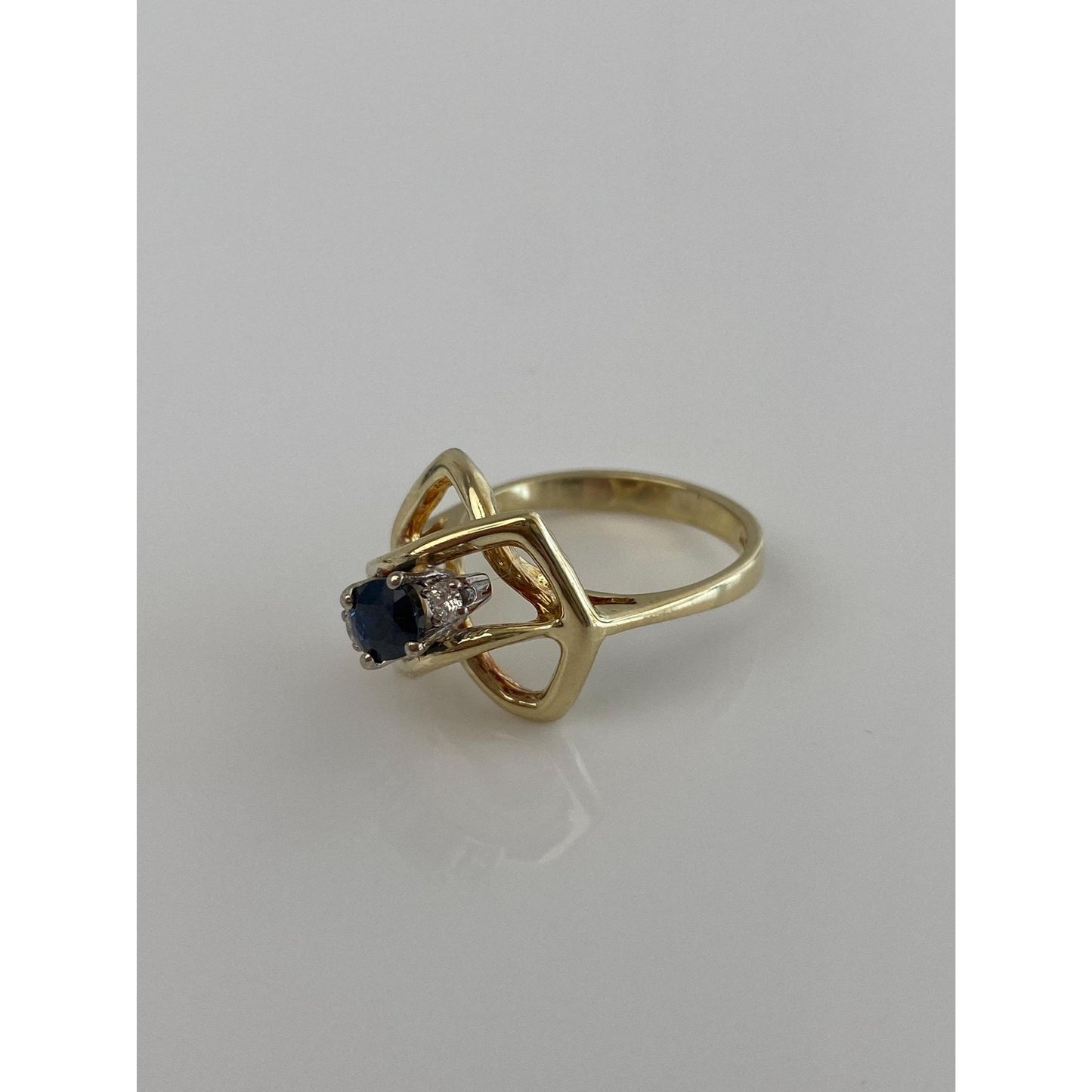 Solid 14k Yellow Gold Clear & Blue Sapphire Ring - Size 7.5