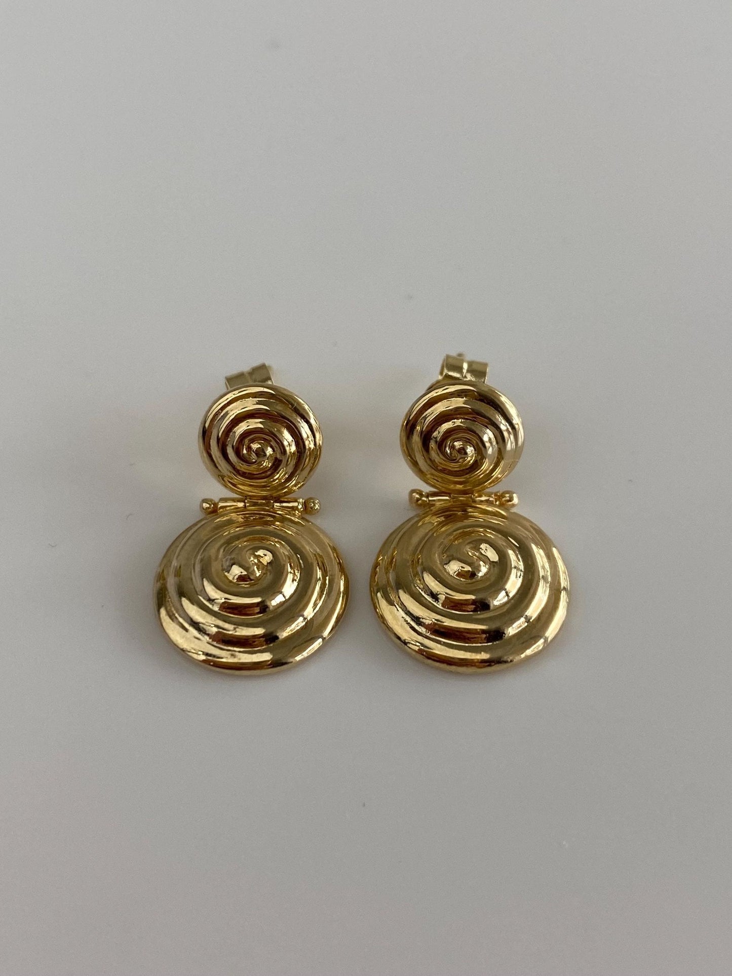 Vintage 14k Yellow Gold Hinged Spiral Stud Earrings