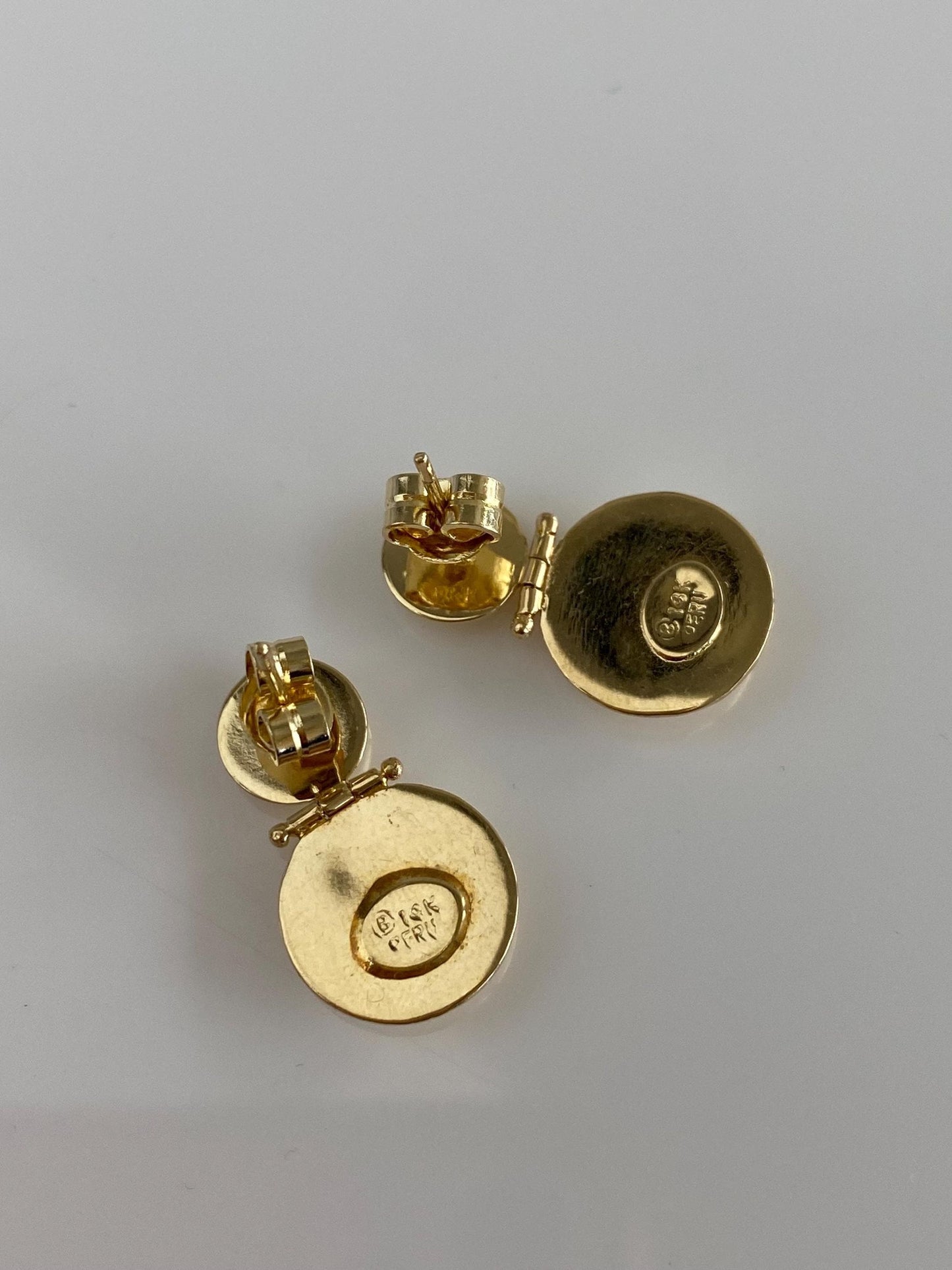 Vintage 14k Yellow Gold Hinged Spiral Stud Earrings