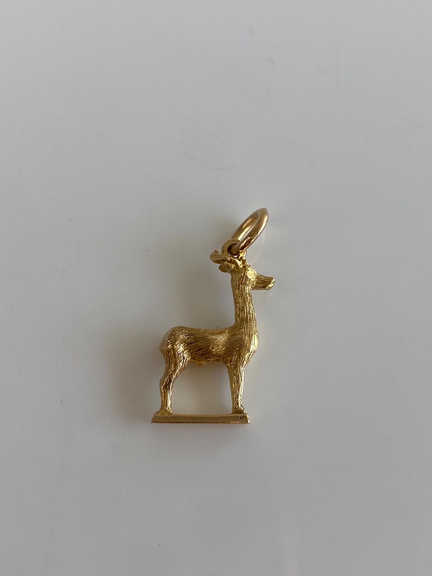 Vintage Solid 18k Yellow Gold Deer Charm