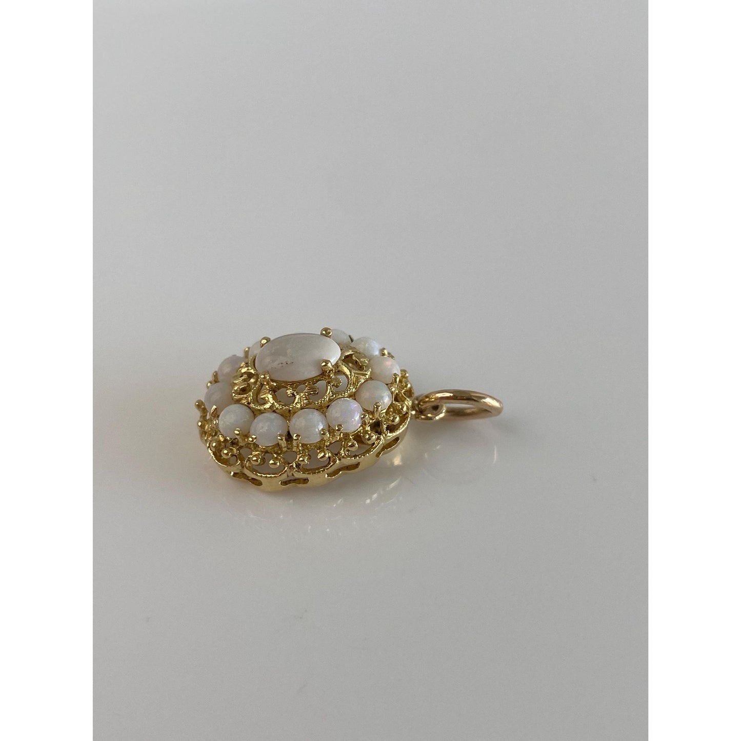 Vintage Solid 18k Yellow Gold Opal Cluster Charm