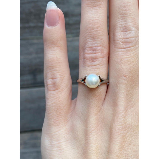 Vintage Solid 14k White Gold Pearl Ring - Size 5.25
