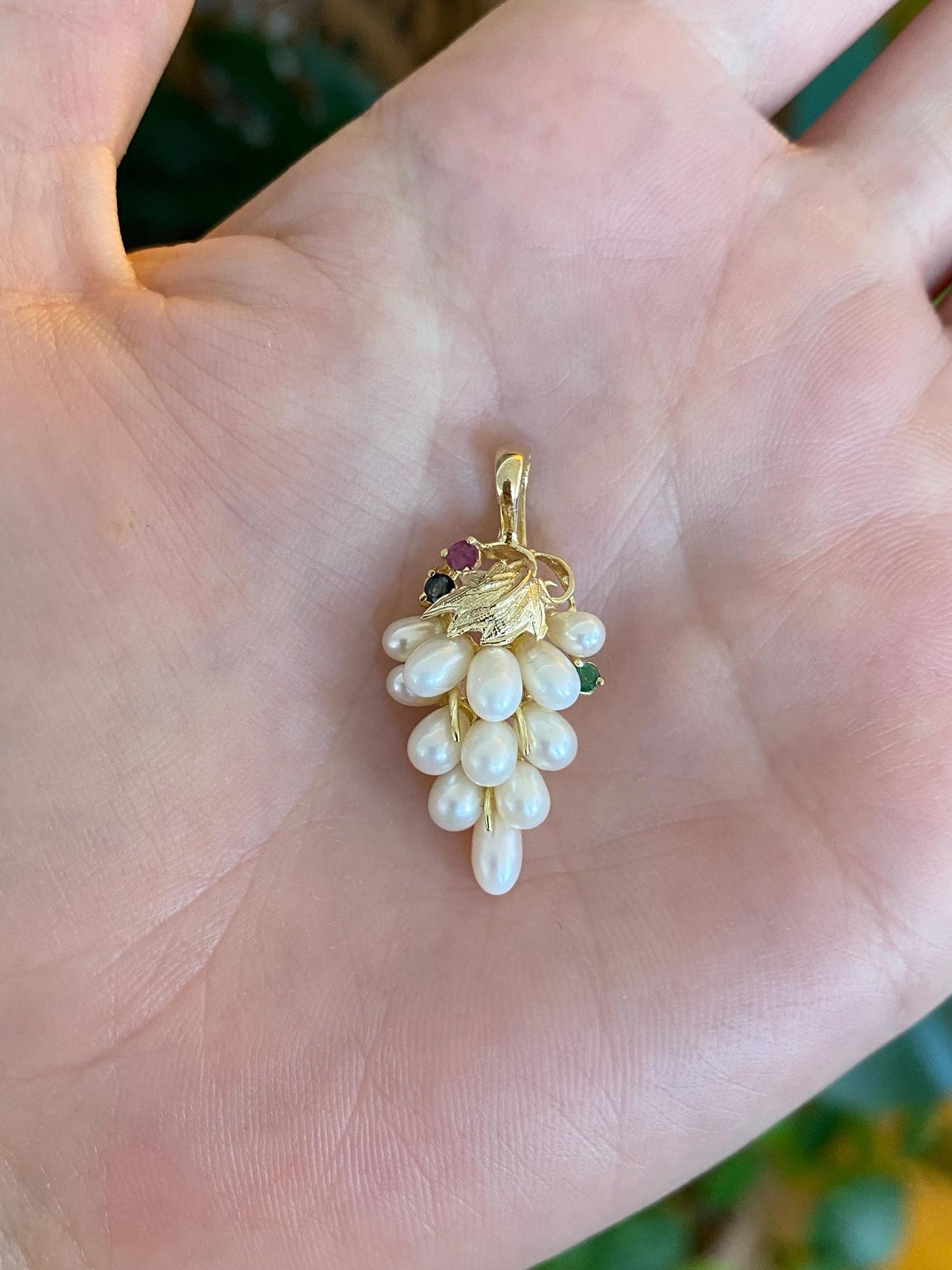 Vintage Solid 14k Yellow Gold Sapphire Emerald Ruby Pearls Grape Charm