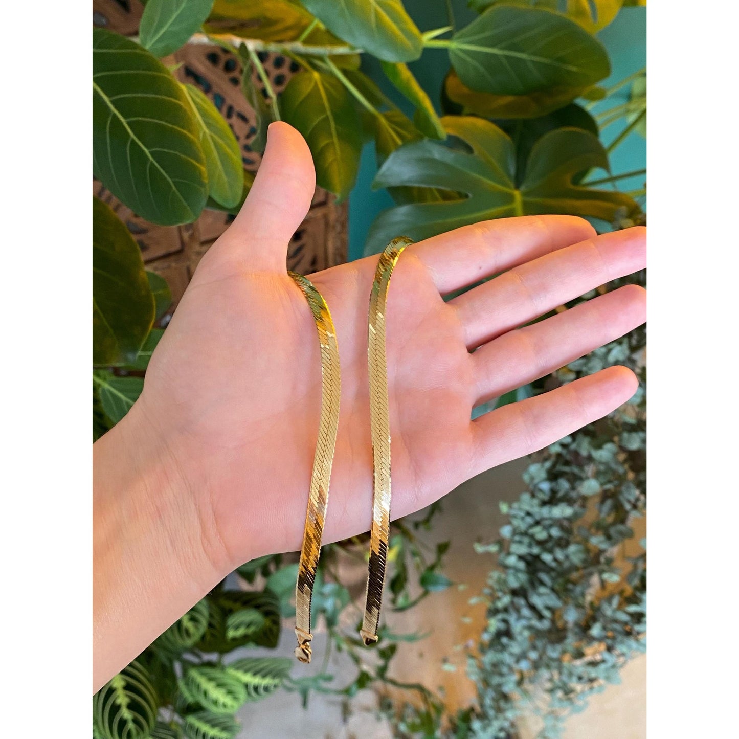 Vintage Solid 14k Yellow Gold Herringbone Chain Necklace - 24 inches