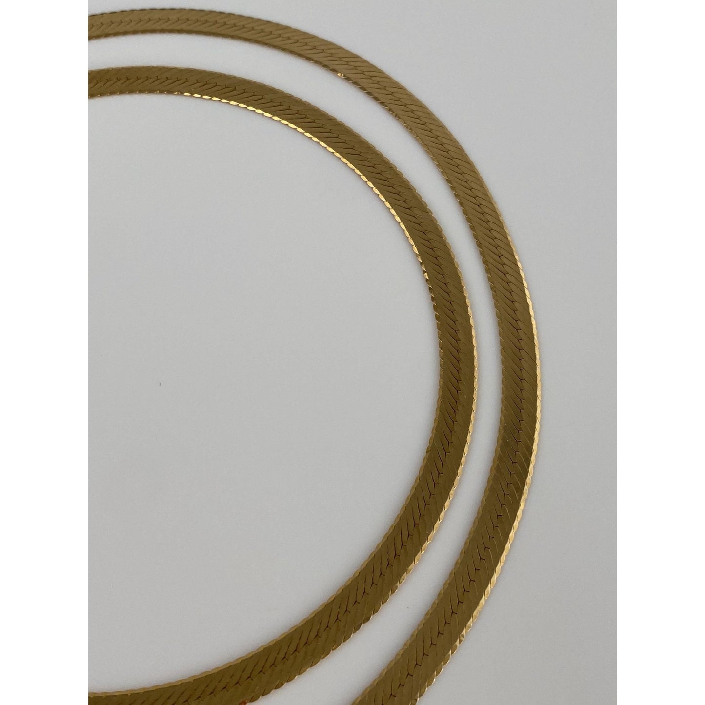 Vintage Solid 14k Yellow Gold Herringbone Chain Necklace - 24 inches