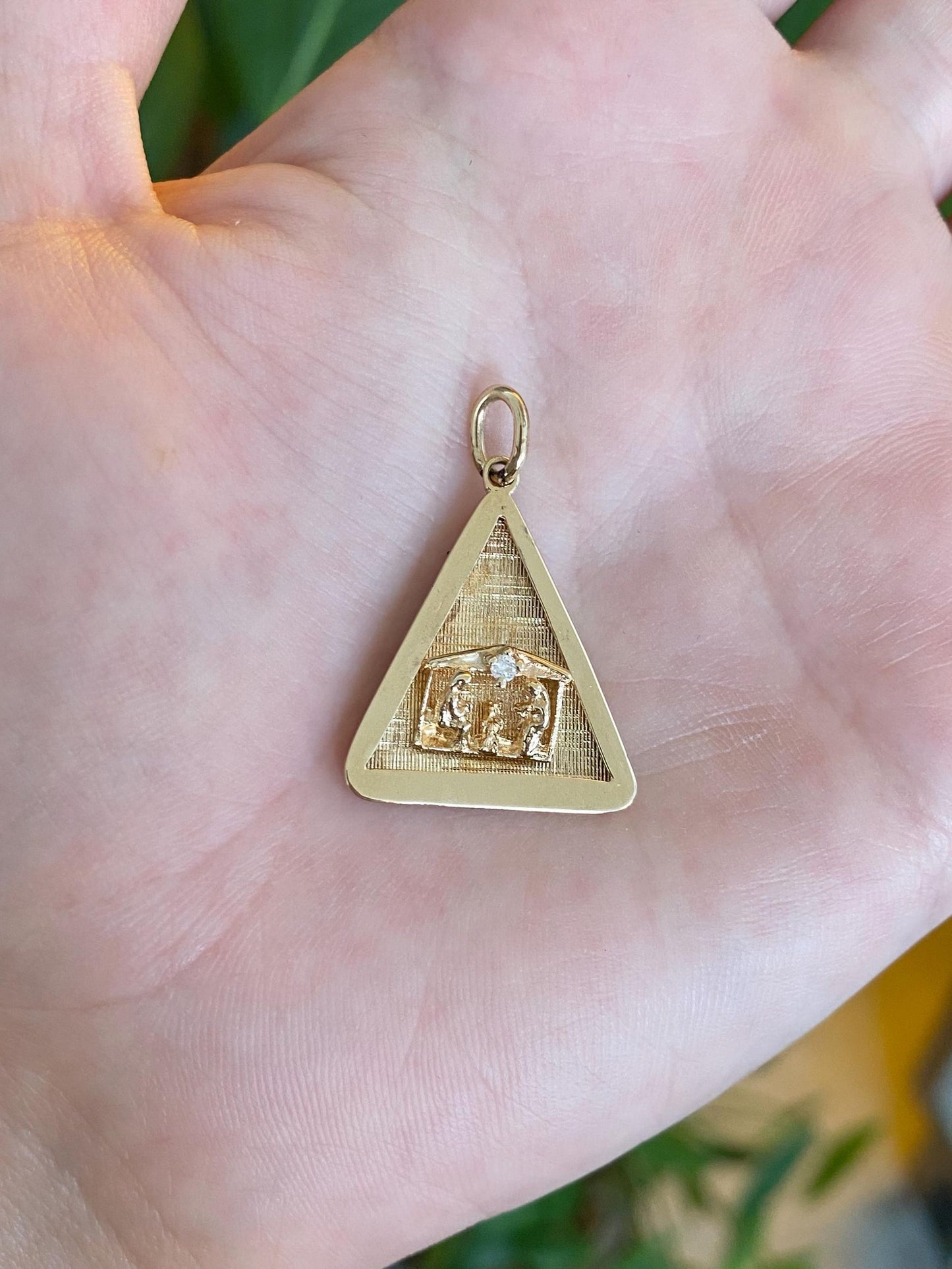 Vintage Solid 14k Yellow Gold Diamond Nativity Scene Charm
