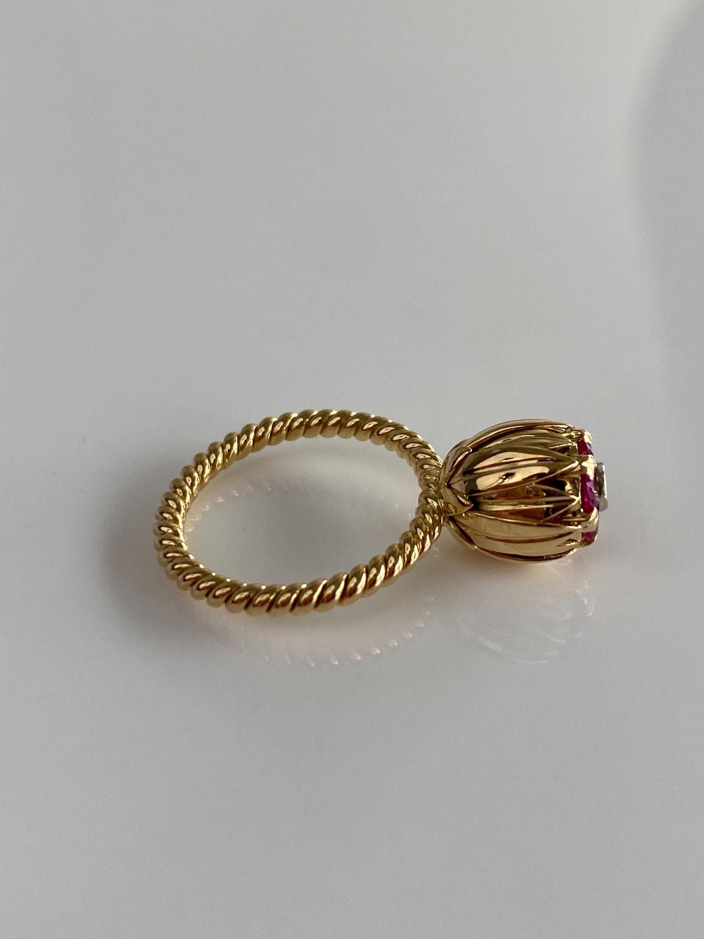 Vintage Solid 18k Yellow Gold Ruby Halo Diamond Flower Ring - Size 4.25