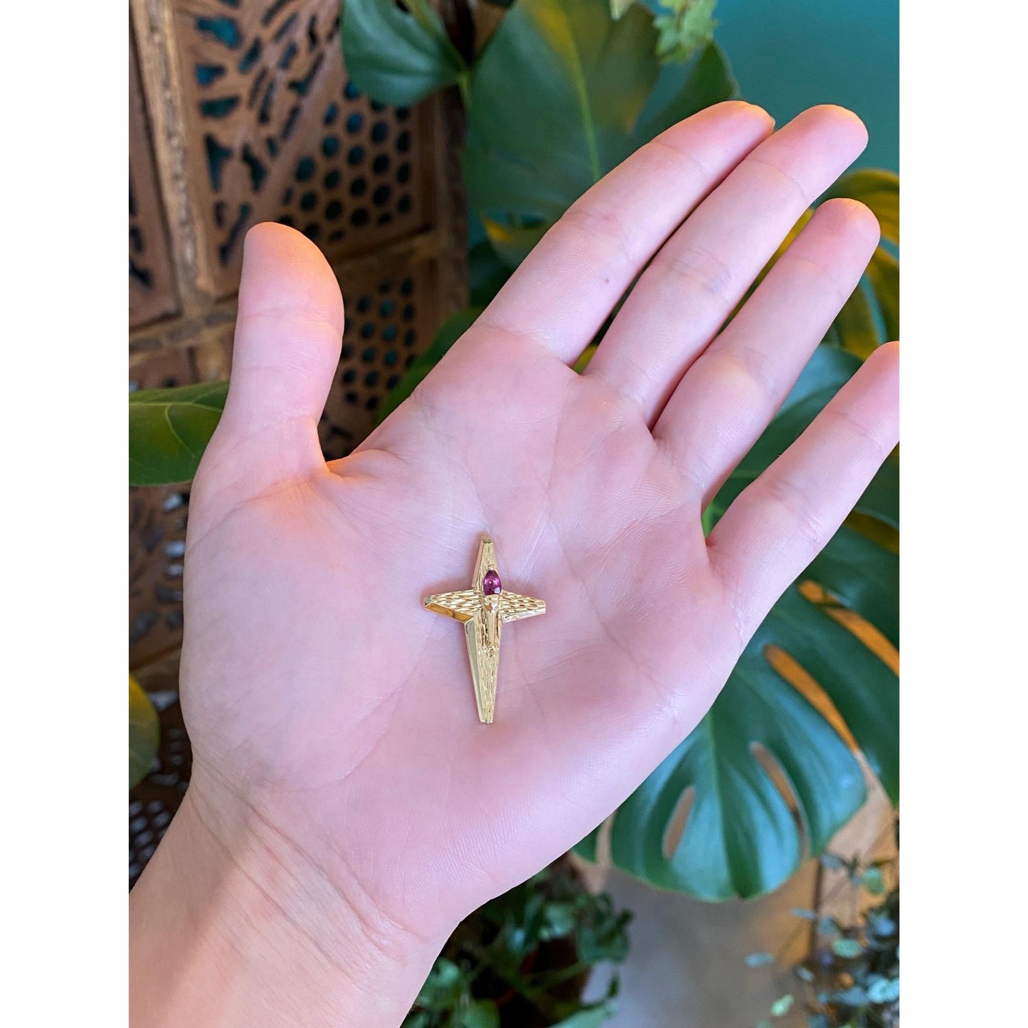 Vintage Solid 18k Yellow Gold Ruby Cross Charm