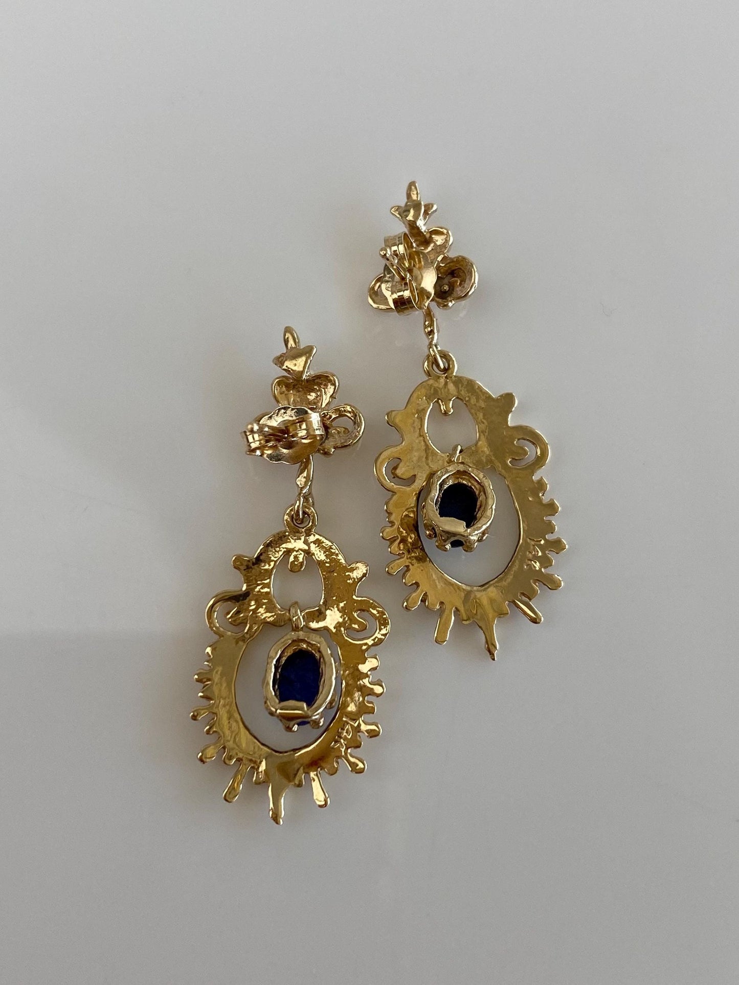 Vintage Solid 14k Yellow Gold Blue Lapis Lazuli Ornate Dangle Stud Earrings