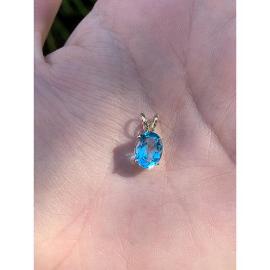 Vintage Solid 10k Yellow Gold Topaz Charm