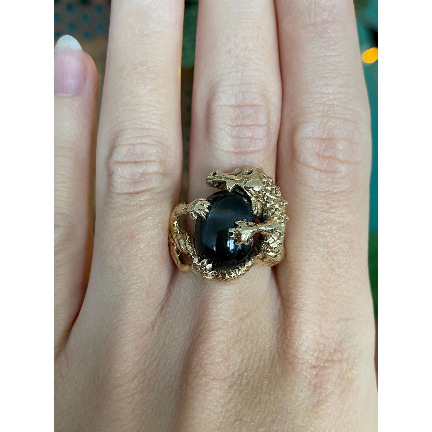 Vintage Solid 14k Yellow Gold Star Sapphire Dragon Ring - Size 8