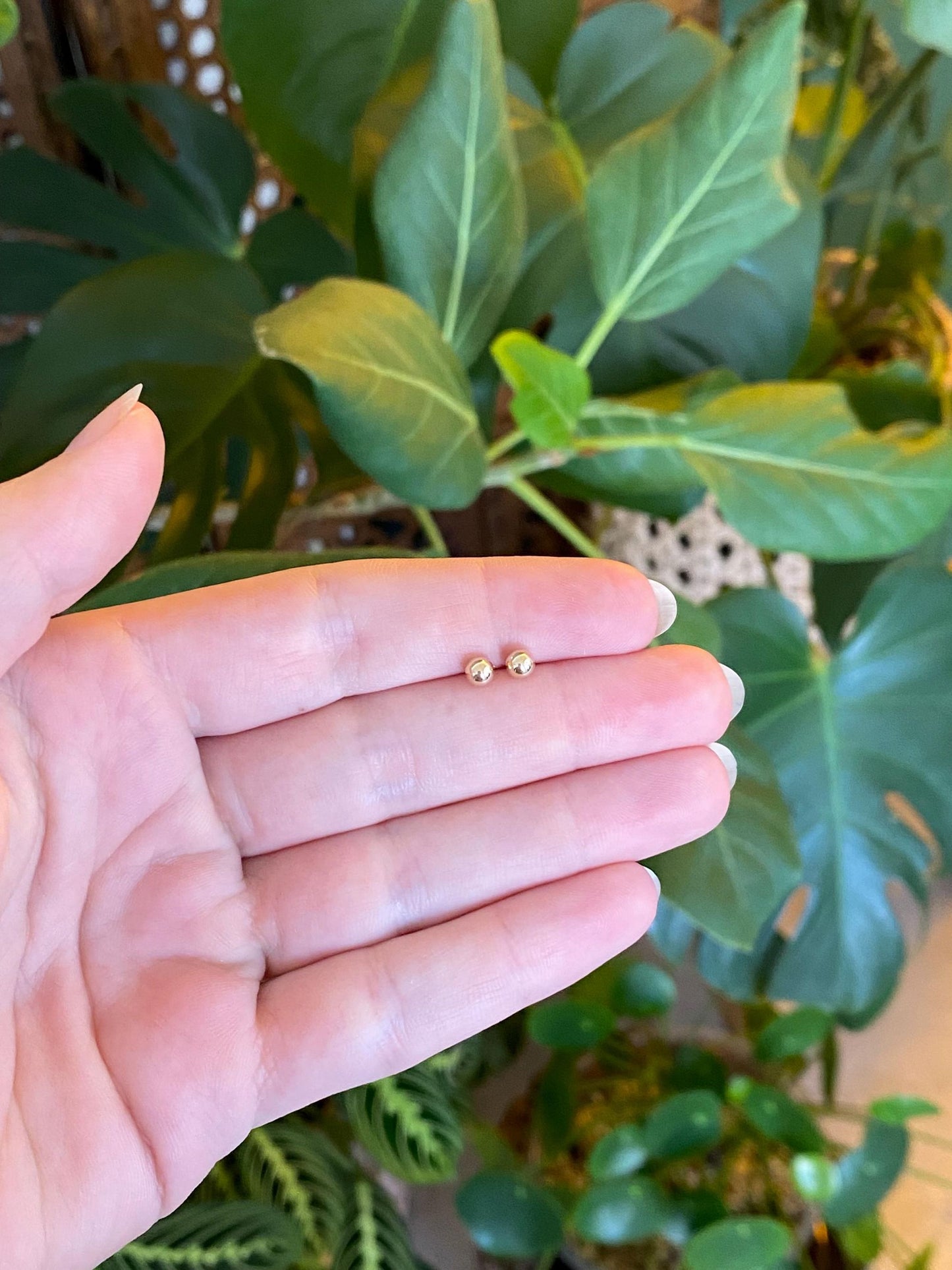 Vintage 14k Yellow Gold Ball Stud Earrings