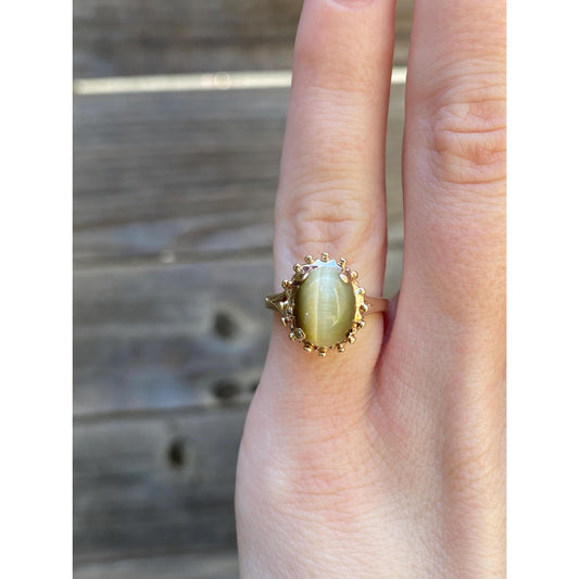 Vintage Solid 10k Yellow Gold Tigers Eye Ring - Size 4