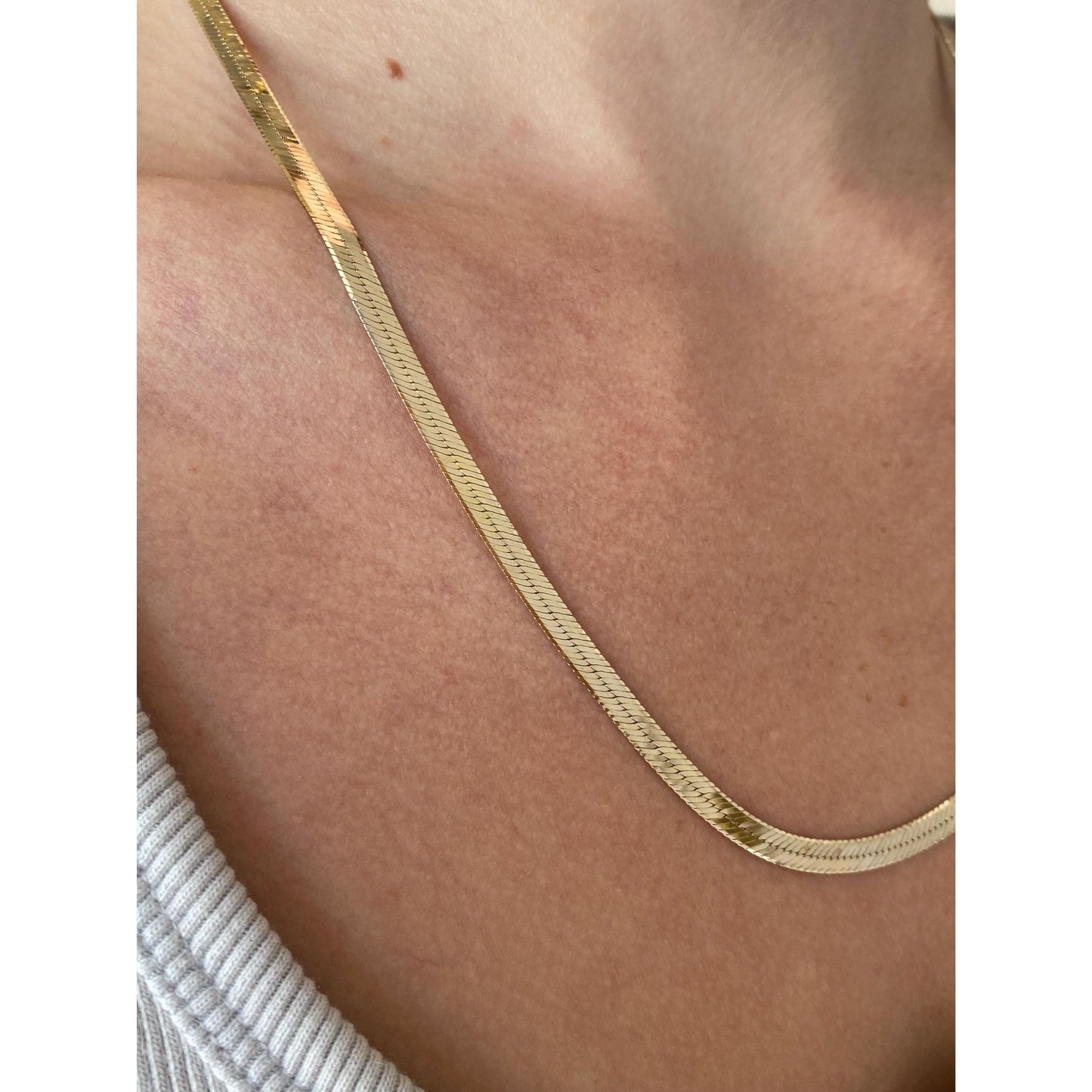 Vintage Solid 14k Yellow Gold Herringbone Chain Necklace - 20.25 inches
