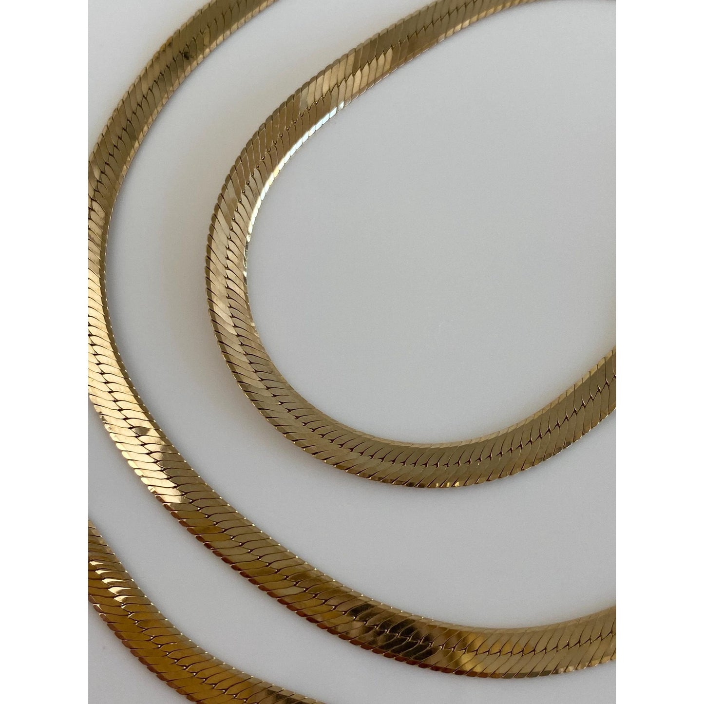 Vintage Solid 14k Yellow Gold Herringbone Chain Necklace - 20.25 inches