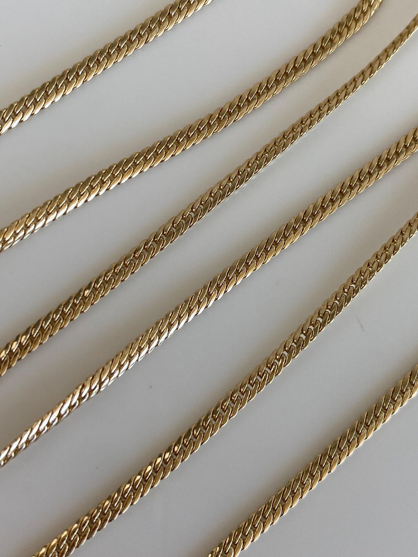 Vintage Solid 14k Yellow Gold Flat Curb Chain Necklace - 19.25 inches