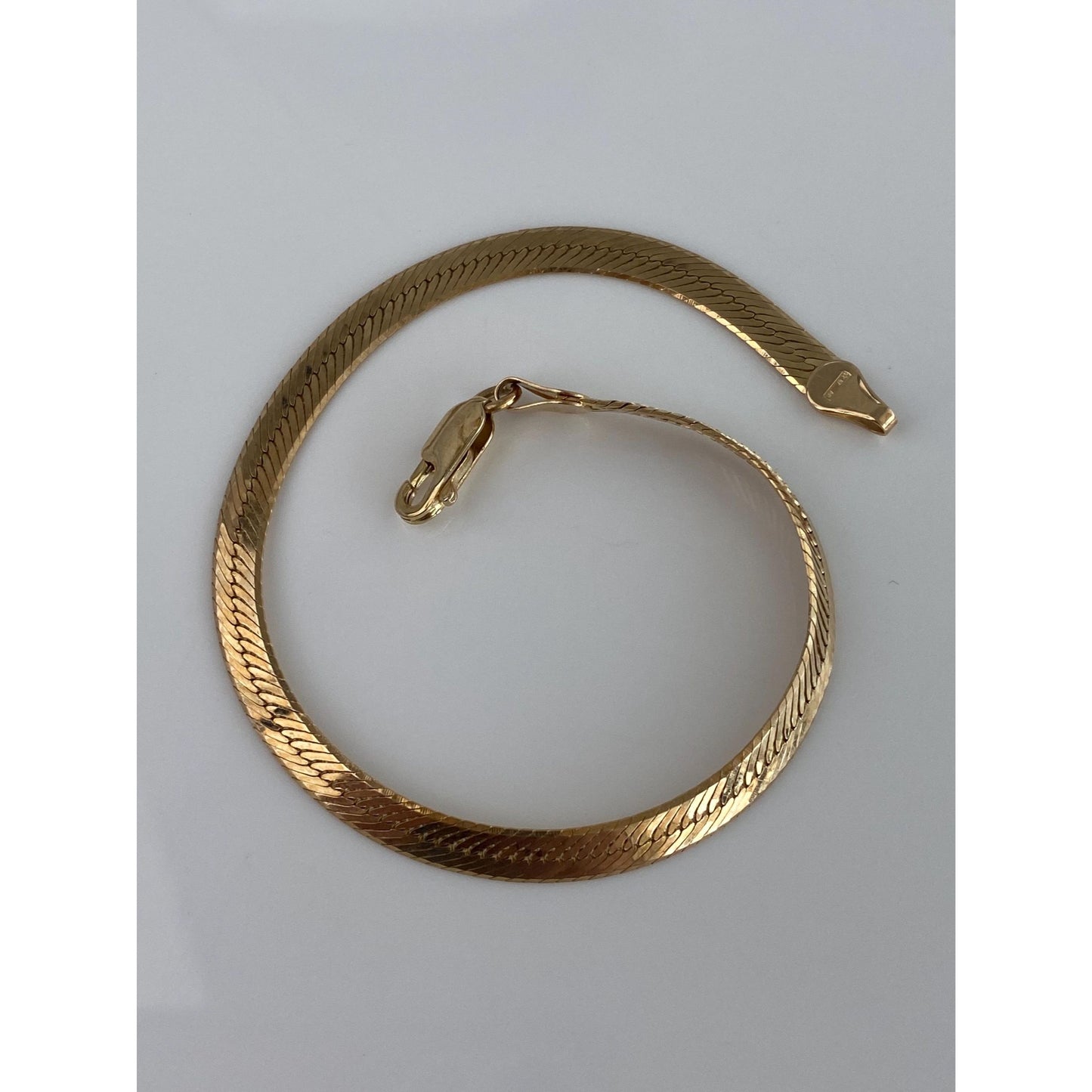 Vintage Solid 14k Yellow Gold Herringbone Chain Bracelet - 7.5 inches